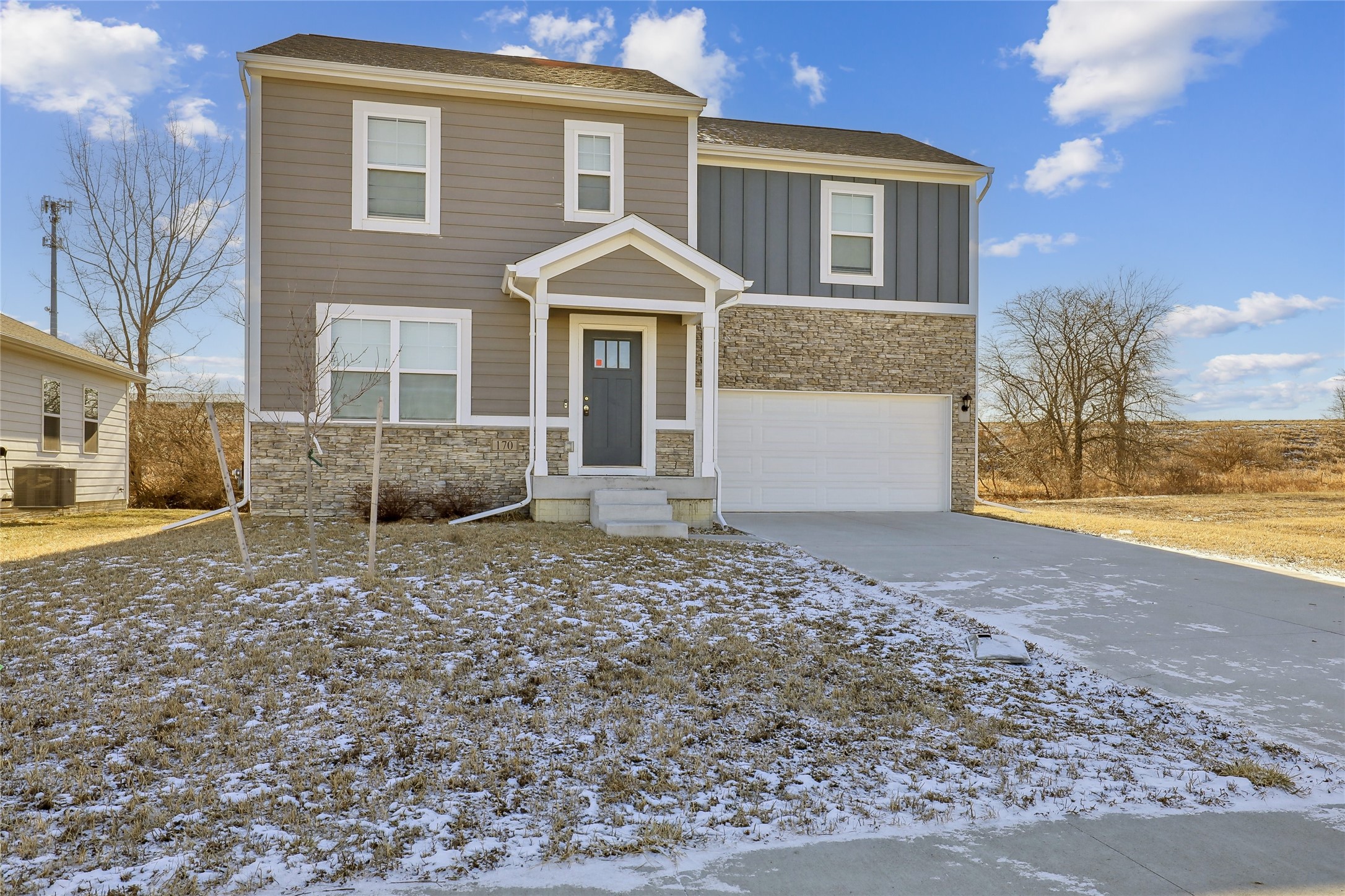 170 Dakota Circle Property Photo