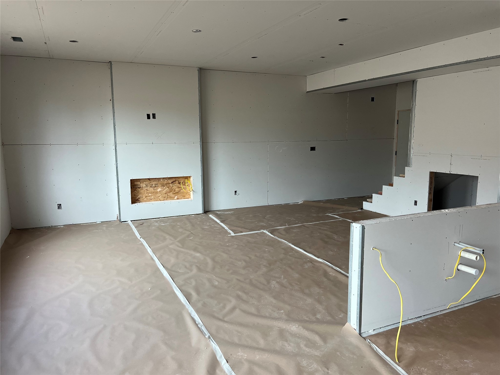617 W Wright Road Property Photo 4
