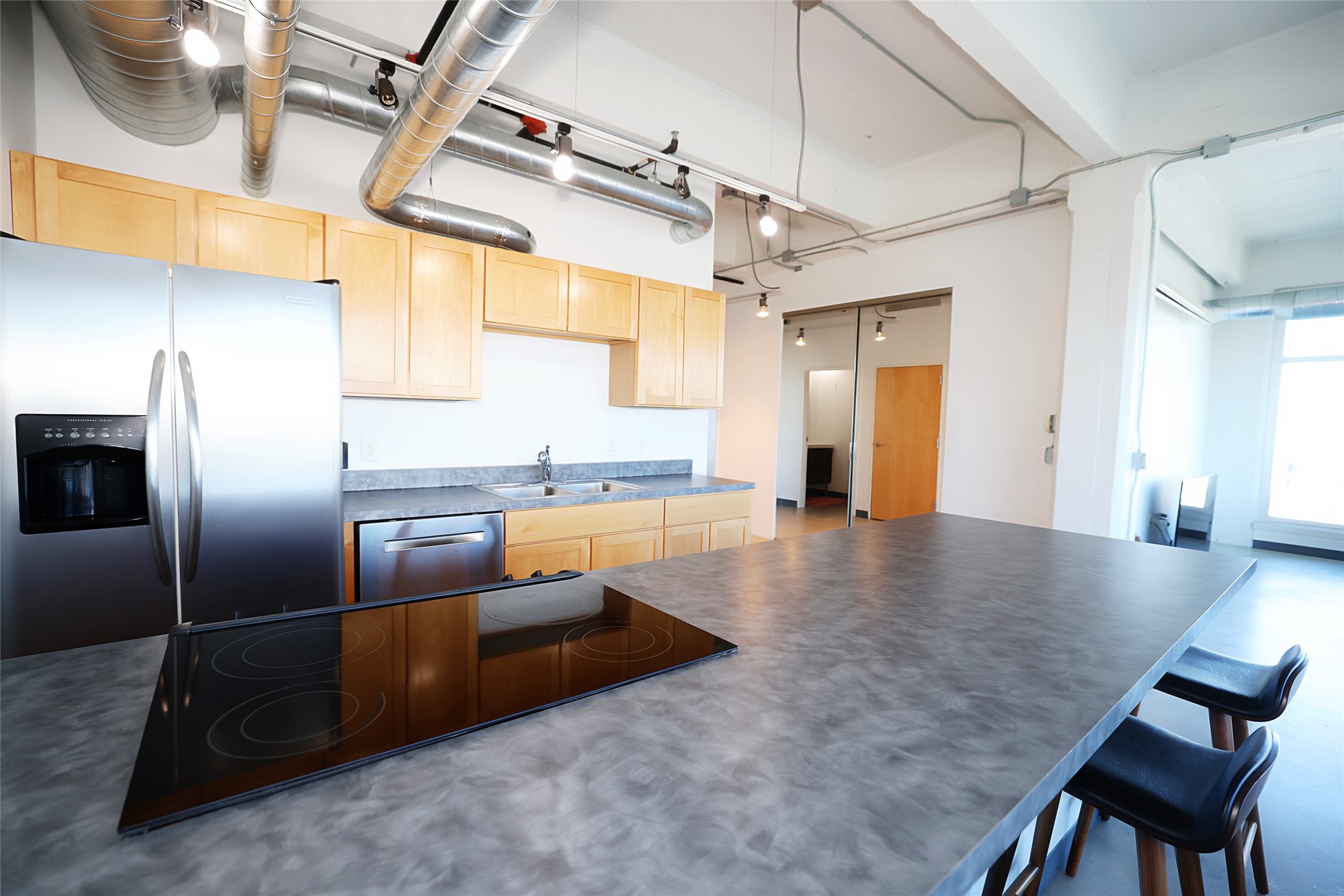 120 Sw 5th Street 604 Property Photo 8