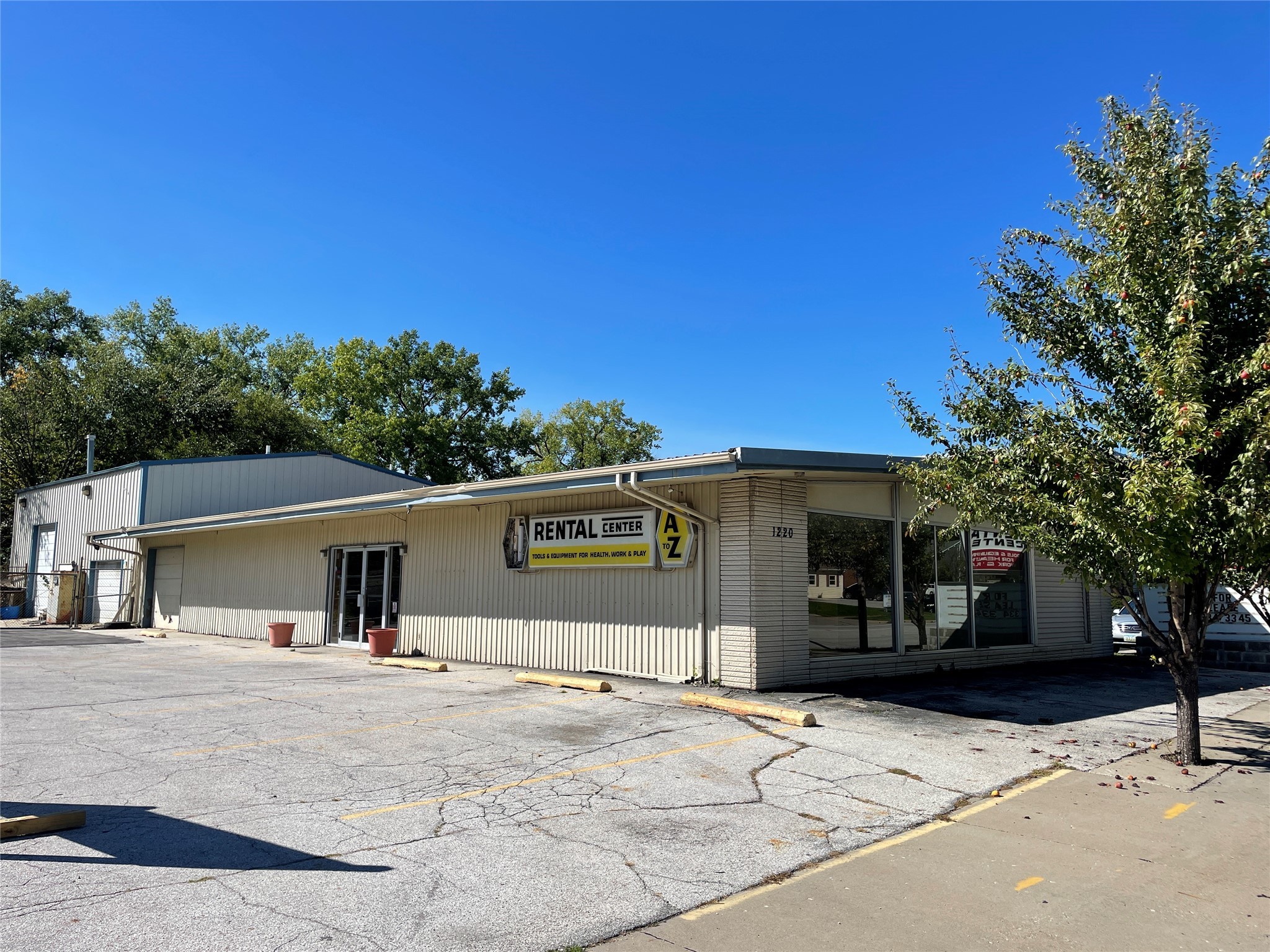 1220 73rd Street Property Photo
