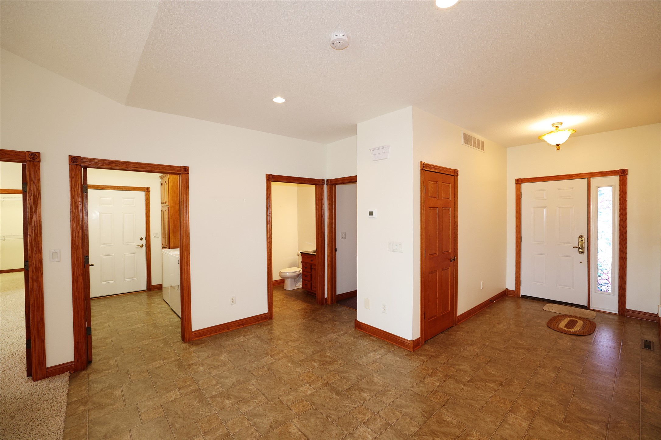 1314 Southview Court Property Photo 12