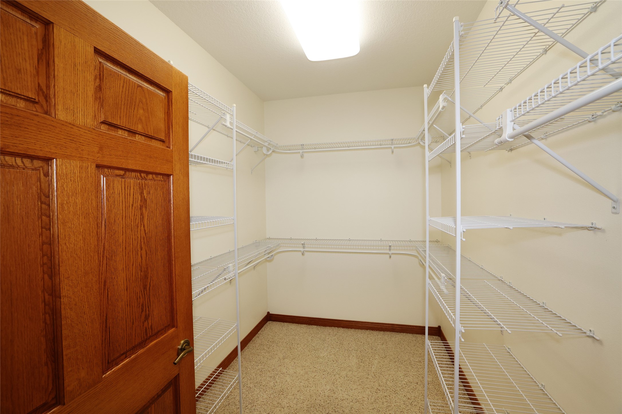 1314 Southview Court Property Photo 17