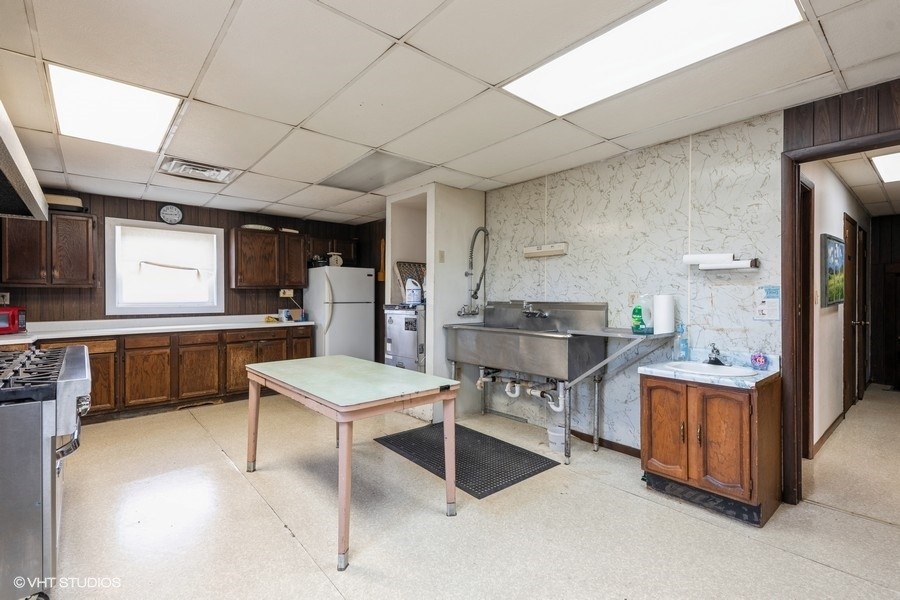 395 Iowa Avenue Property Photo 12