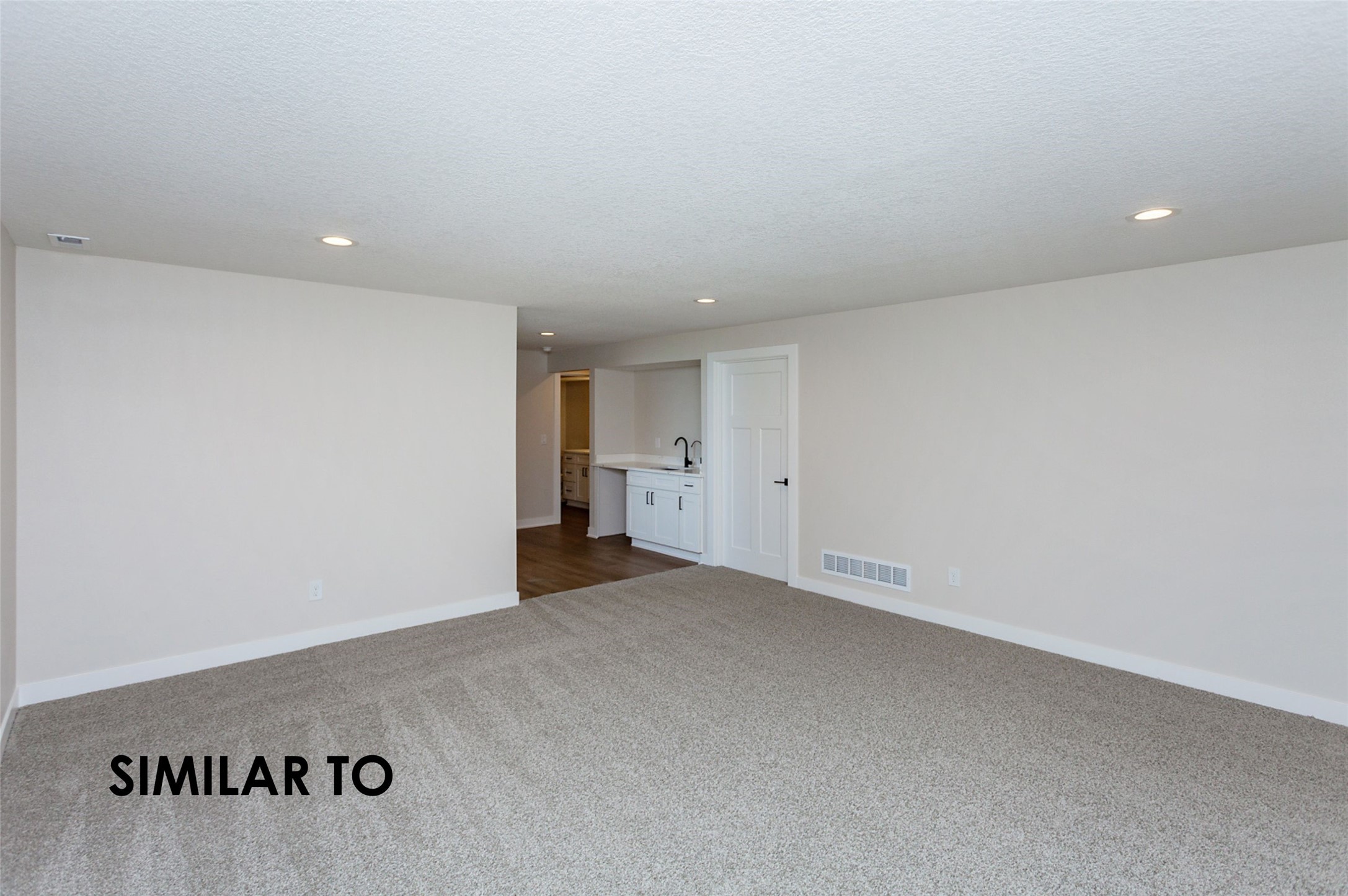 612 W Walnut Place Property Photo 17