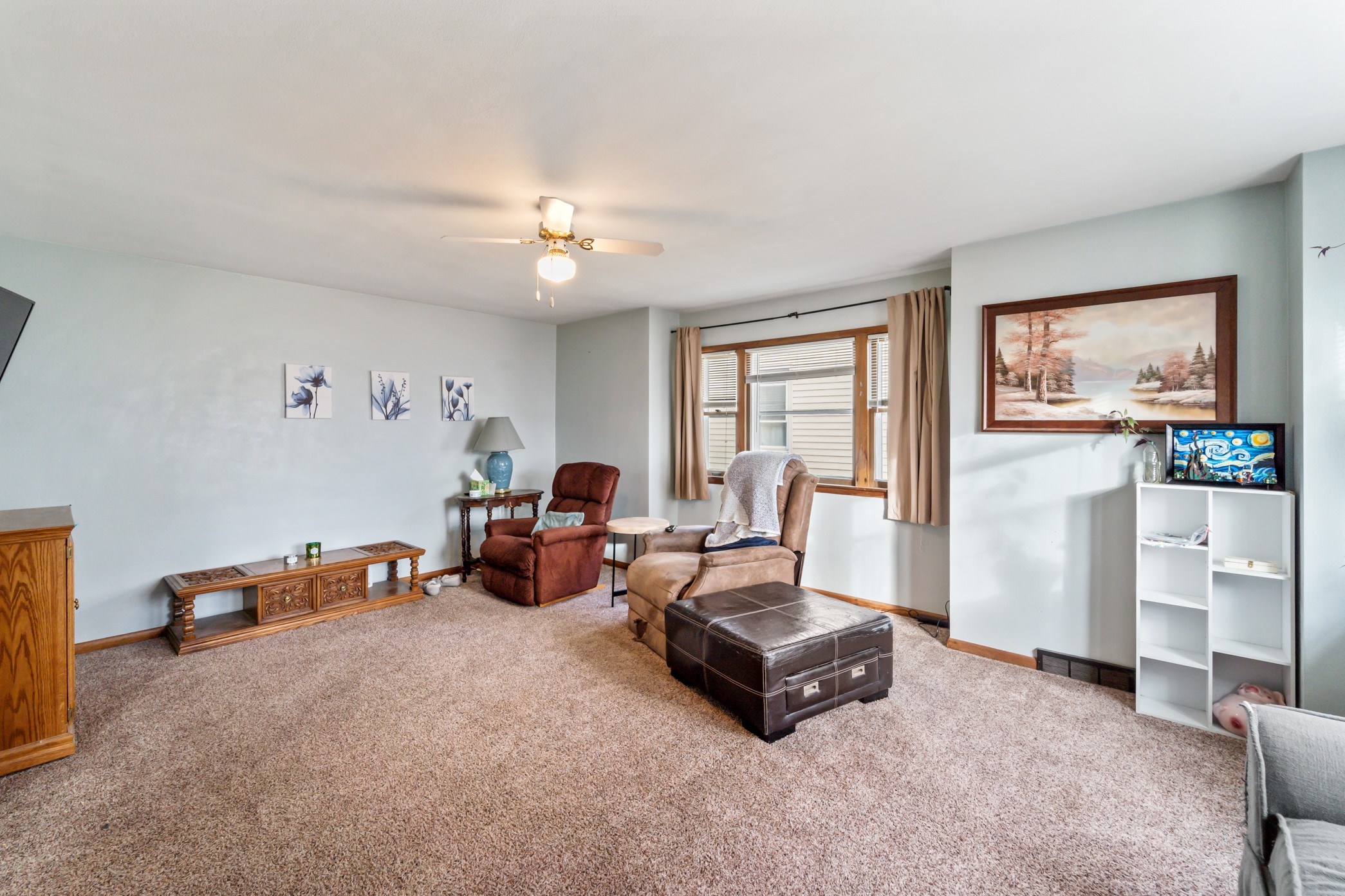 304 S Walnut Street Property Photo 6