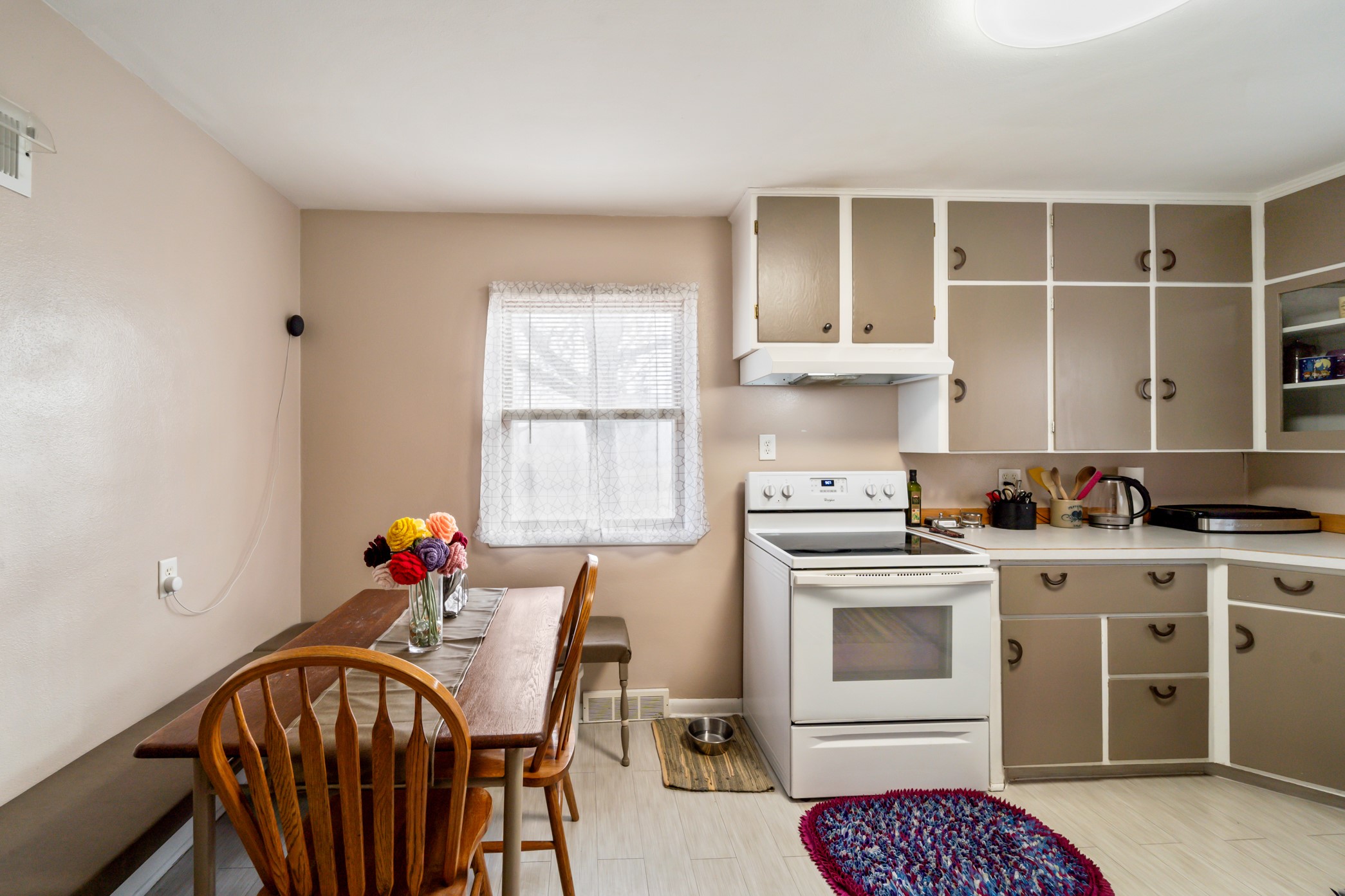 304 S Walnut Street Property Photo 10