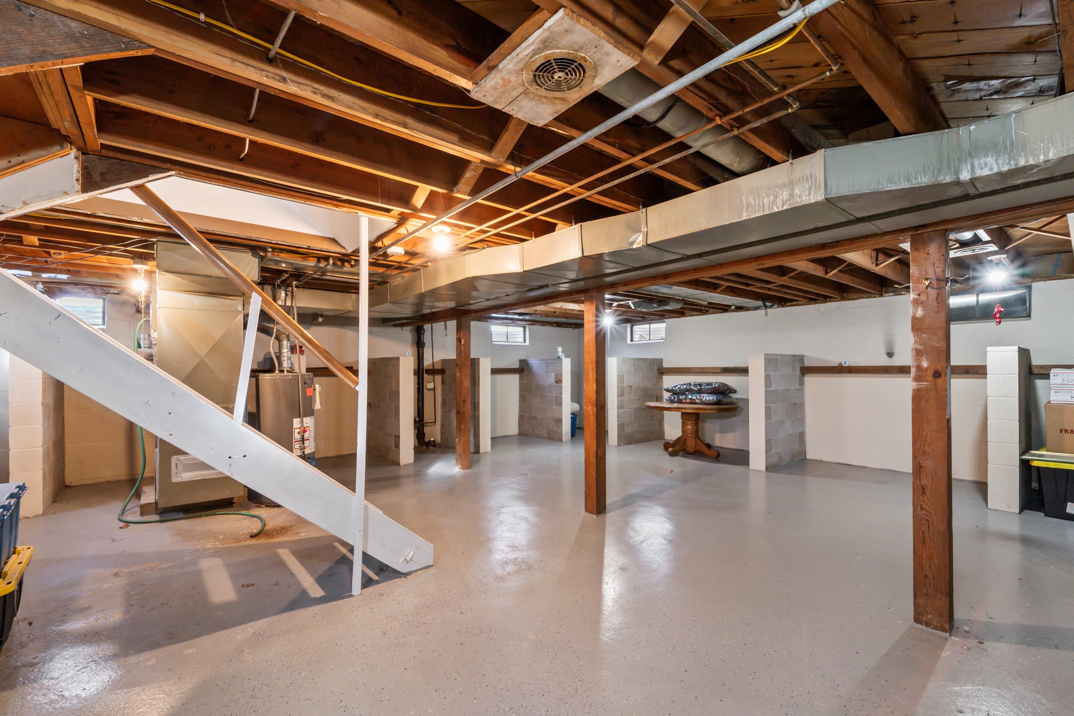 304 S Walnut Street Property Photo 28