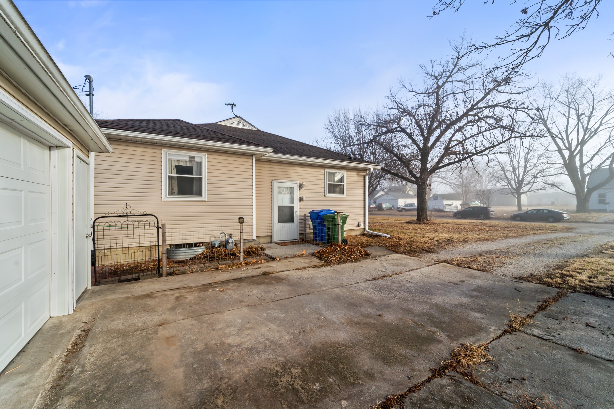 304 S Walnut Street Property Photo 33