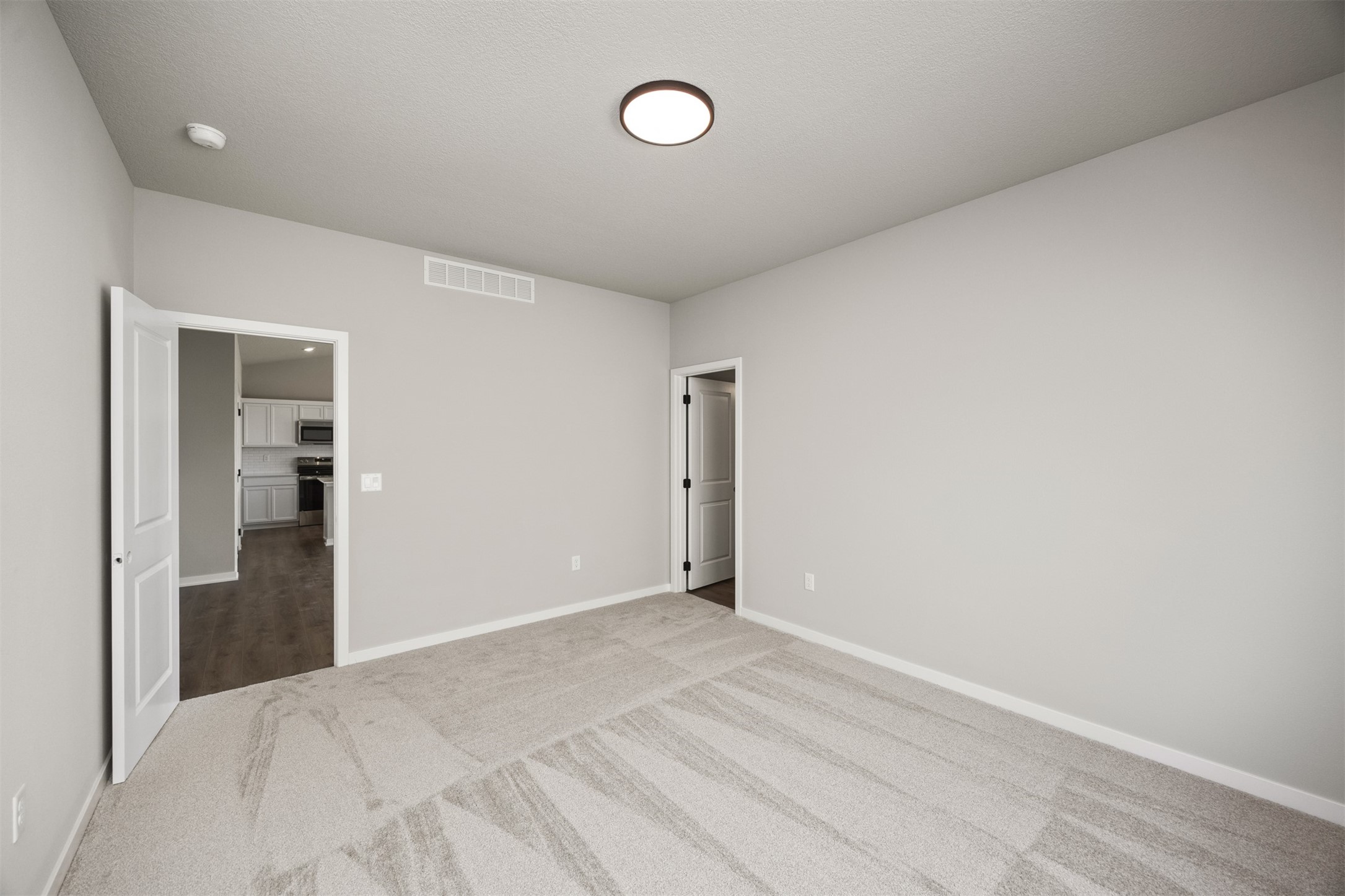 5526 167th Street Property Photo 25