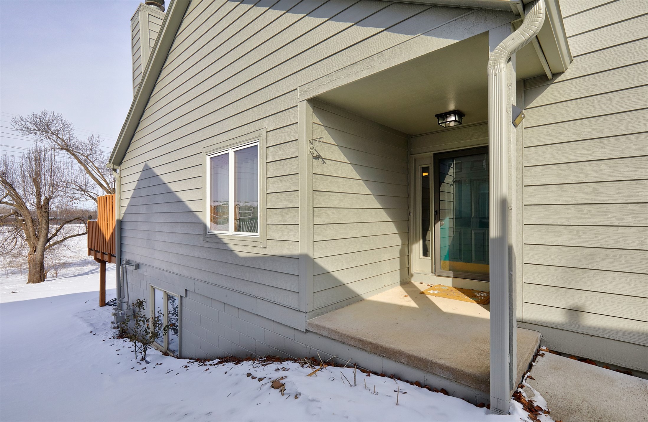 3713 Oak Creek Place Property Photo 4