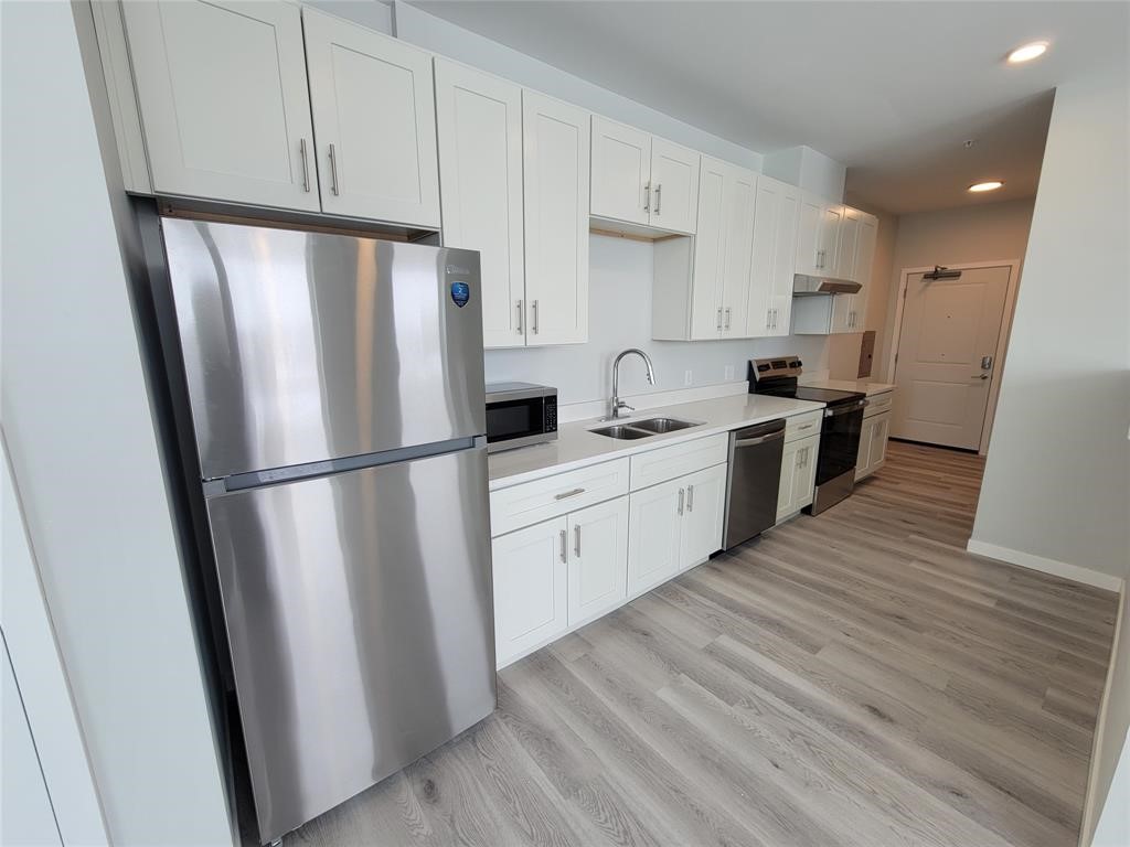 565 Market Street 512 Property Photo 3