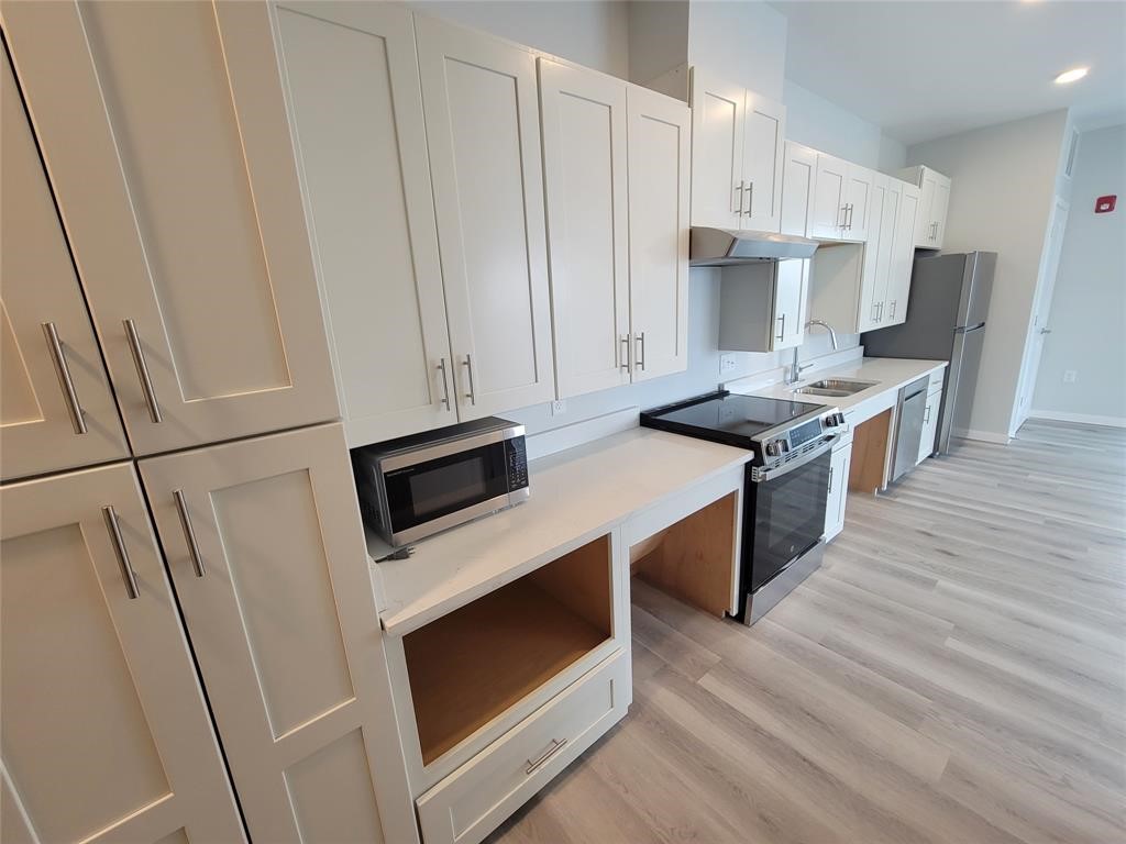565 Market Street 512 Property Photo 13