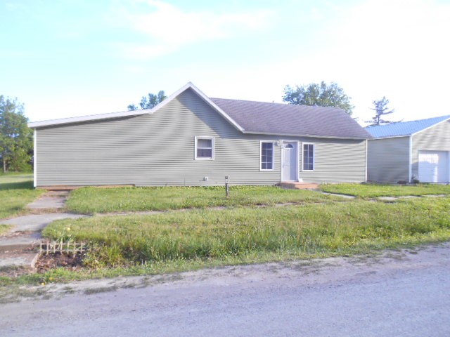 606 2nd Street Property Photo 1