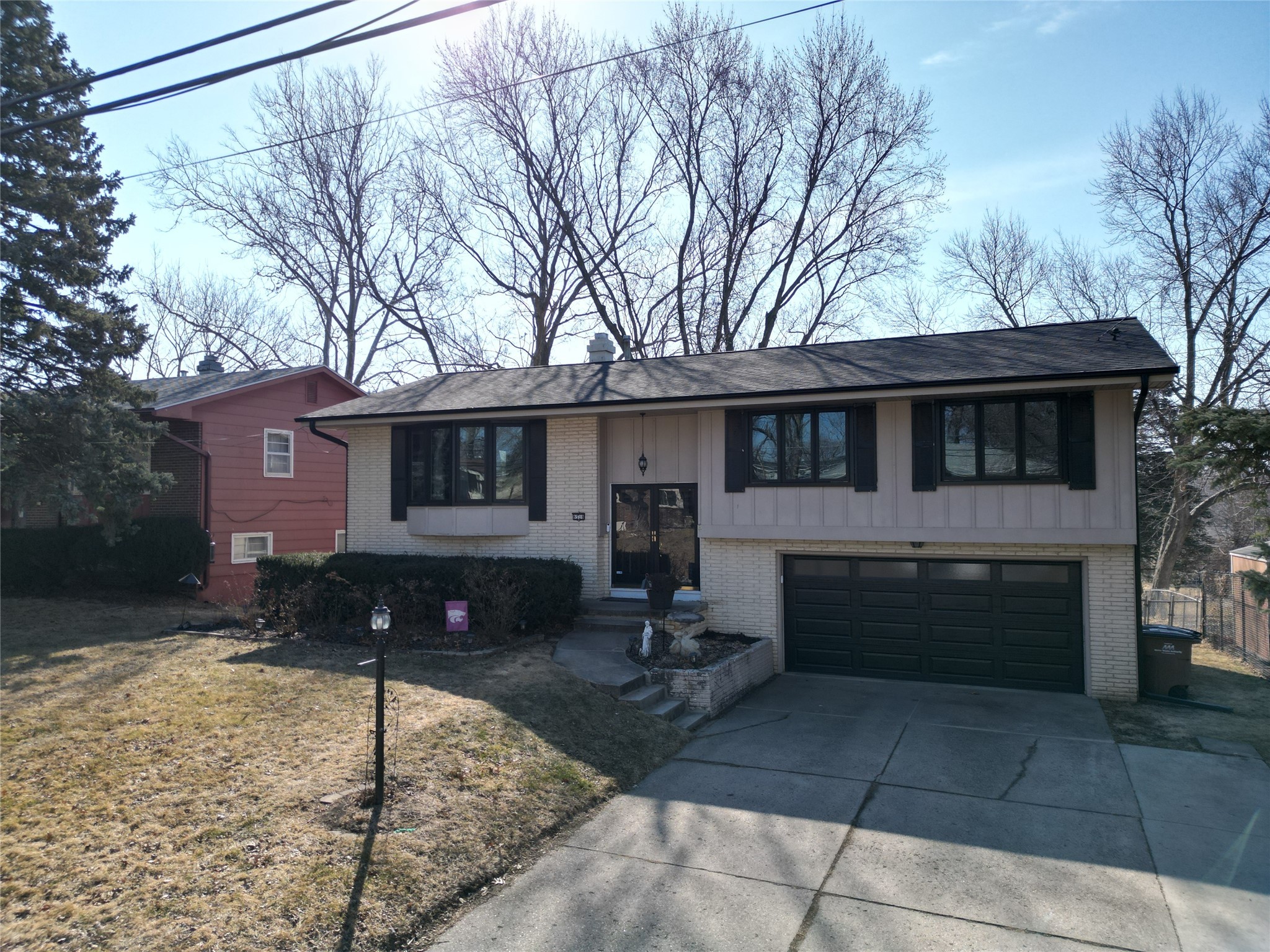 6518 Lincoln Avenue Property Photo