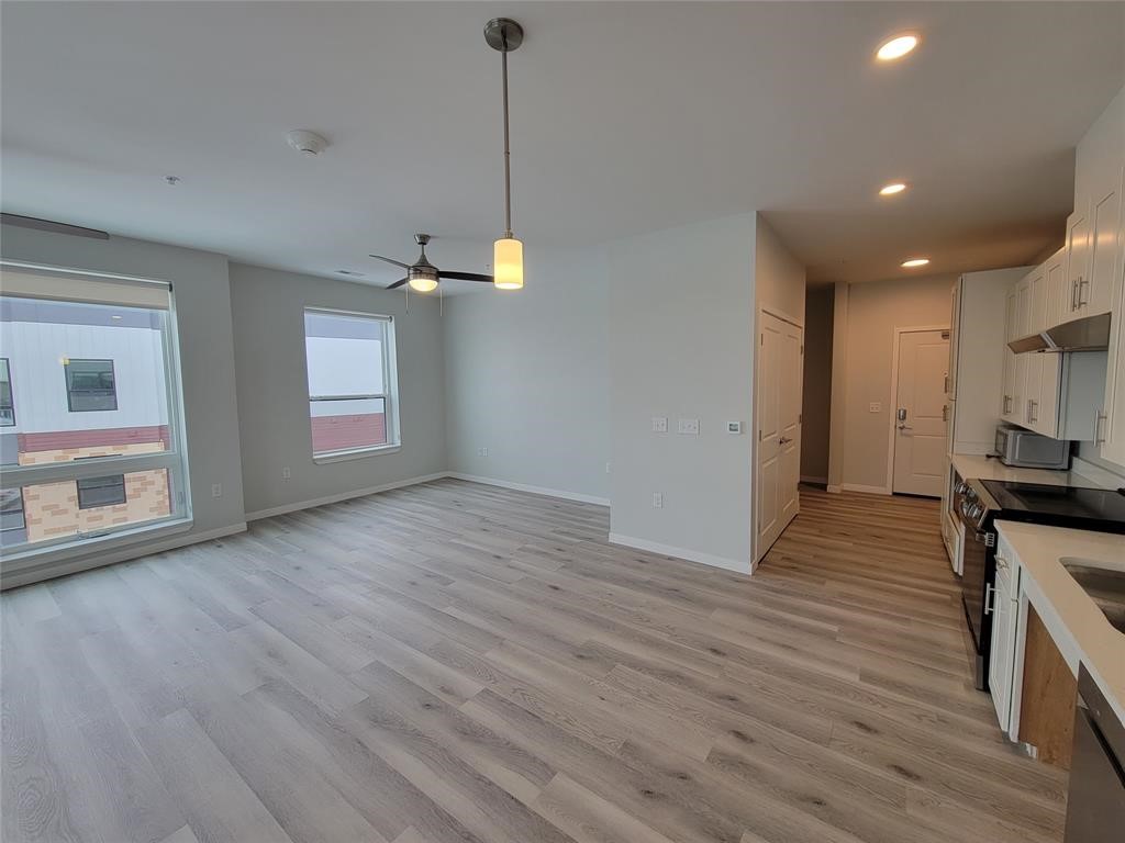 565 Market Street 302 Property Photo 18