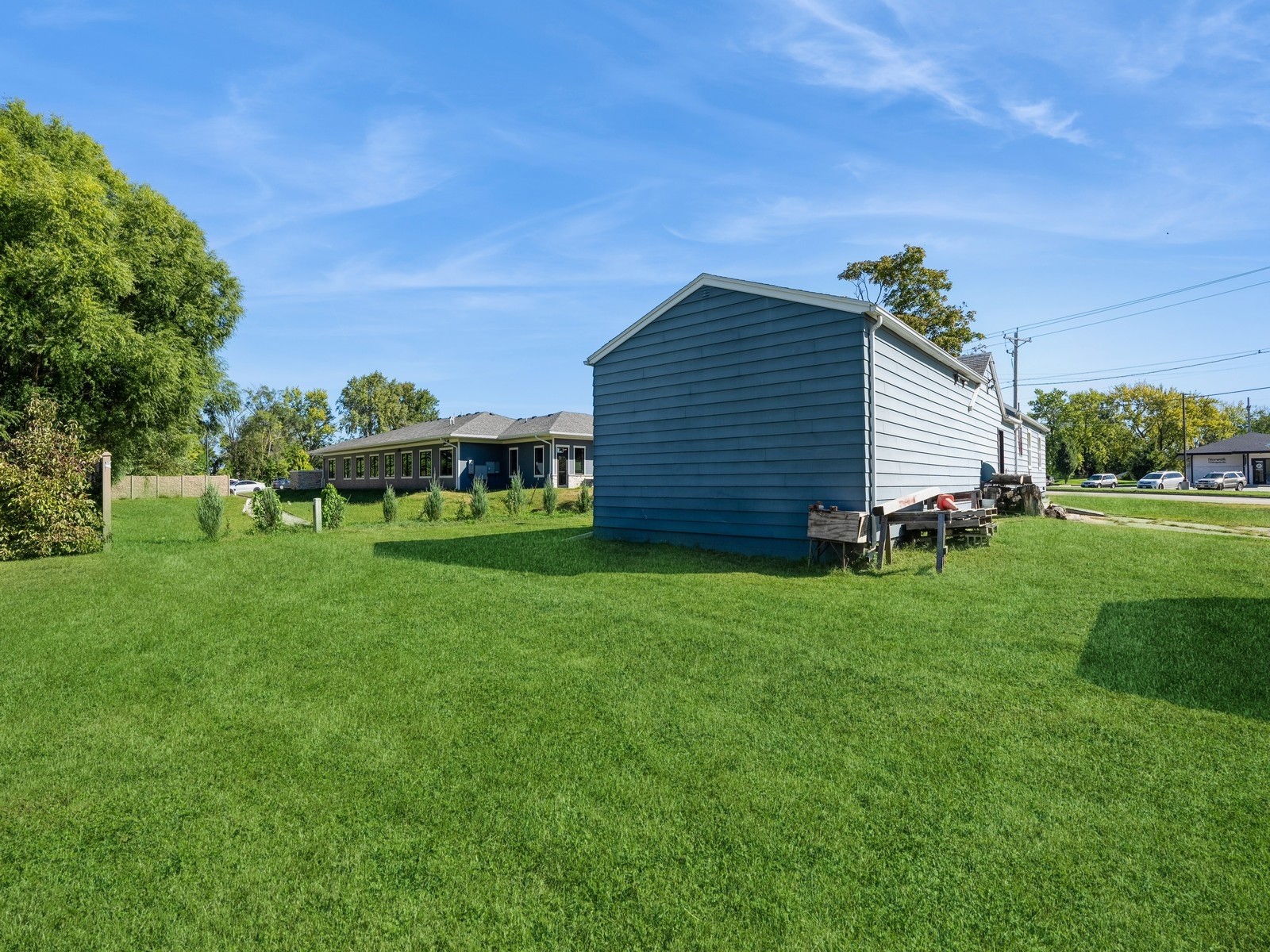 1305 Sunset Drive Property Photo 6