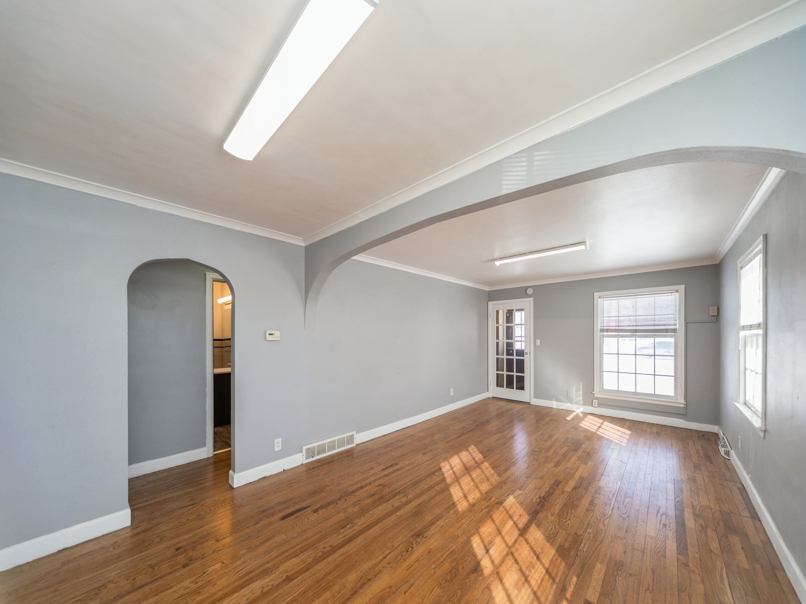 1305 Sunset Drive Property Photo 12
