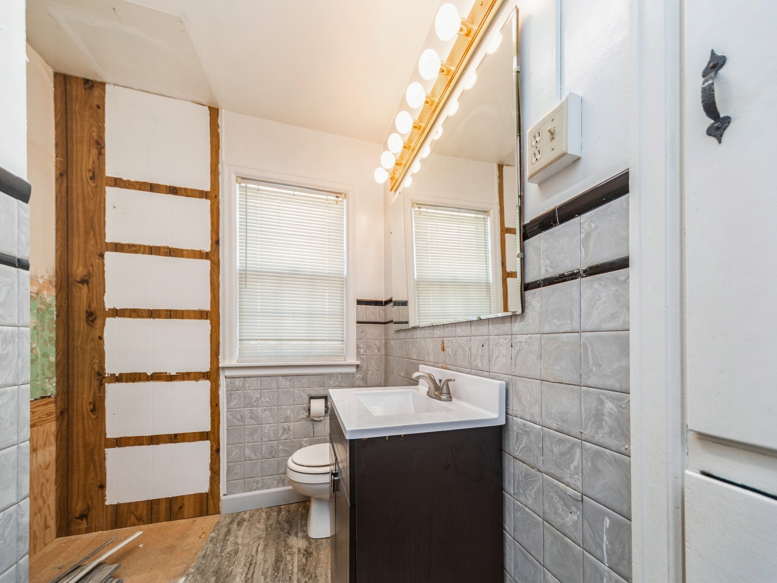 1305 Sunset Drive Property Photo 18