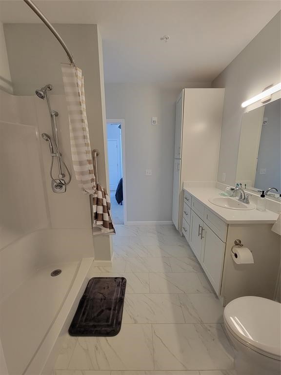 565 Market Street 404 Property Photo 17