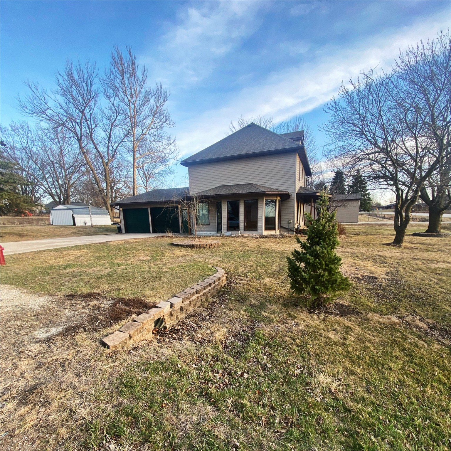 111 Summerset Street Property Photo