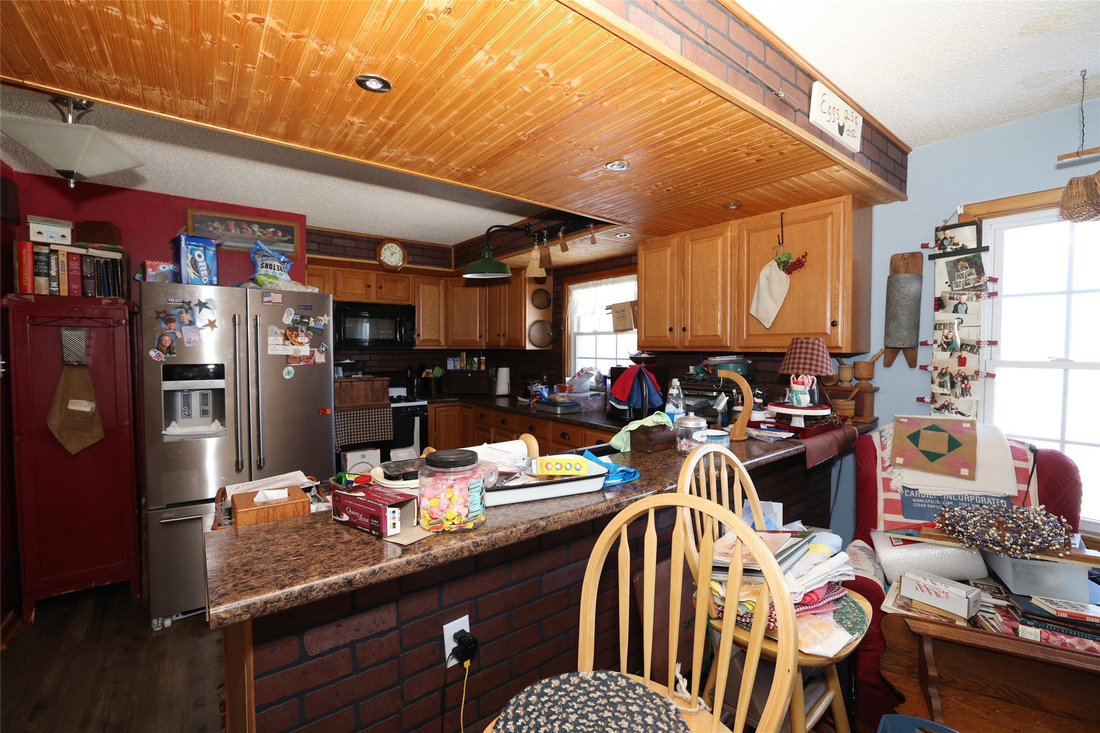 601 E Walnut Street Property Photo 9