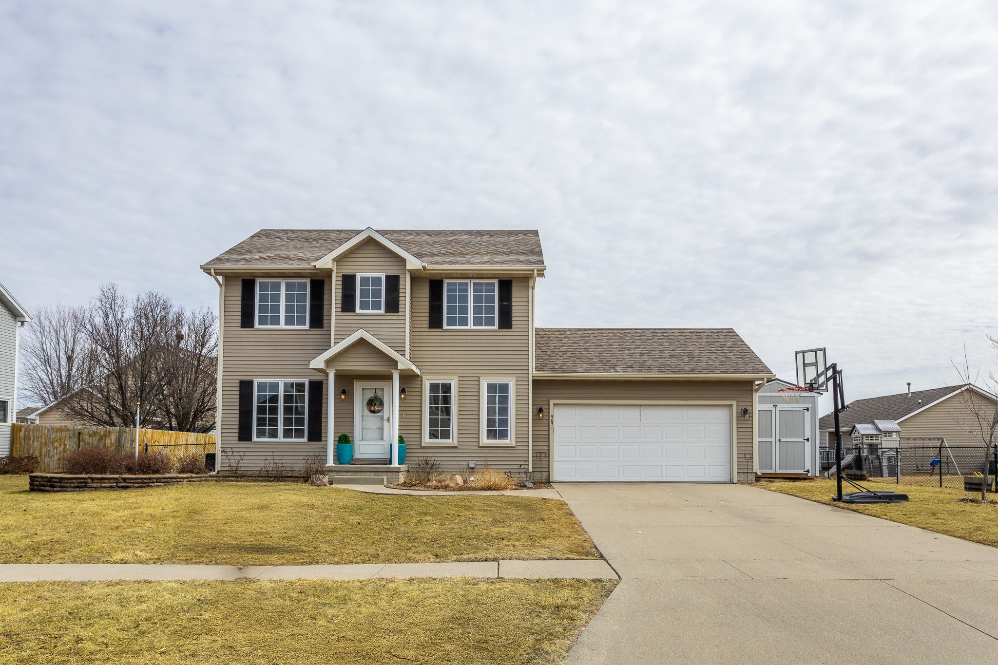 905 Se Shawver Drive Property Photo