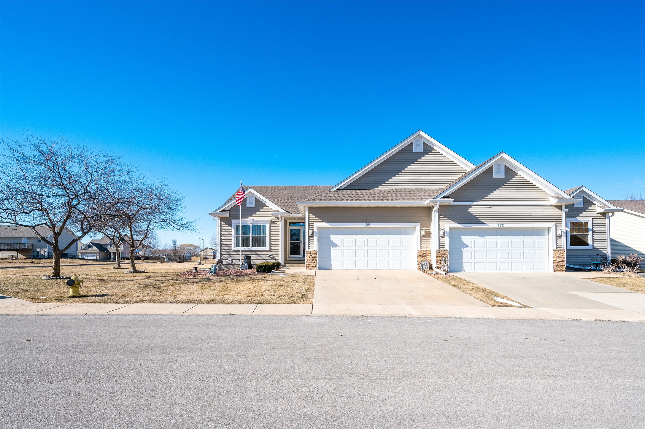 188 Se Sweetgrass Lane Property Photo 3