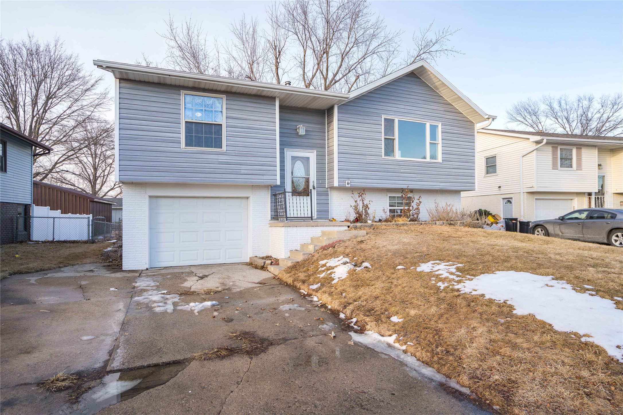 1213 Rolling Meadows Road Property Photo