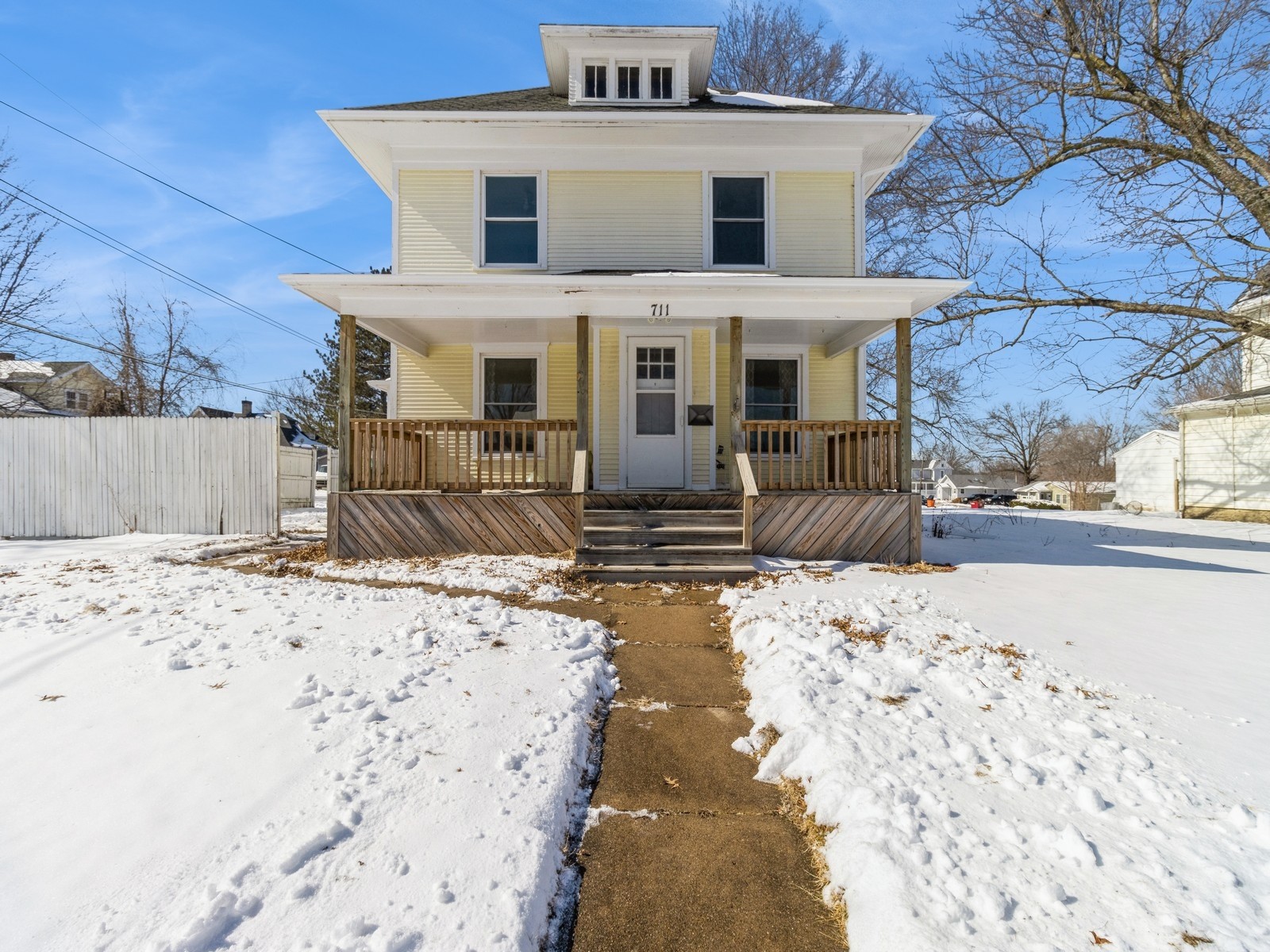 711 S 8th Street Property Photo