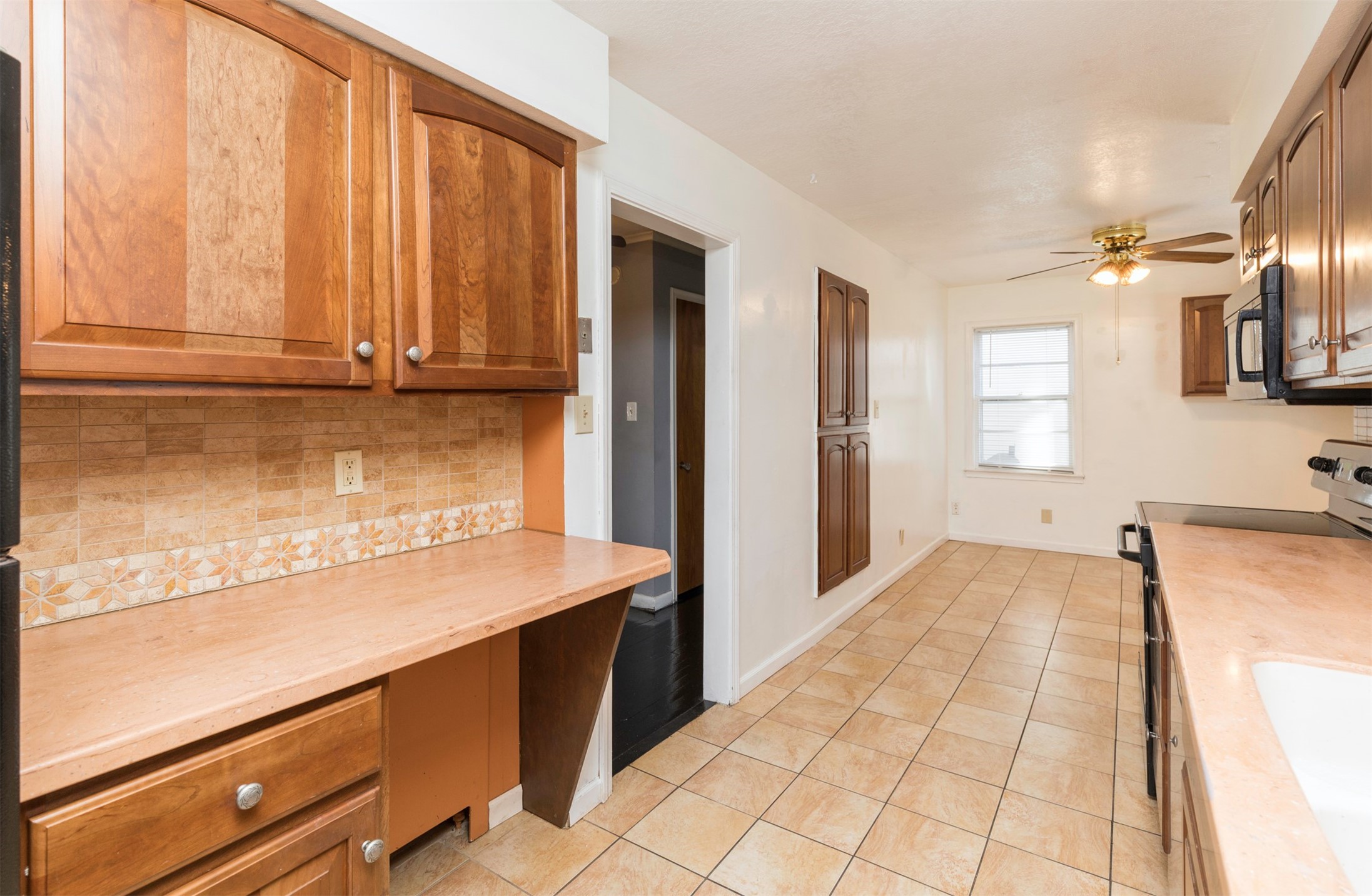 1408 Linden Lane Property Photo 12