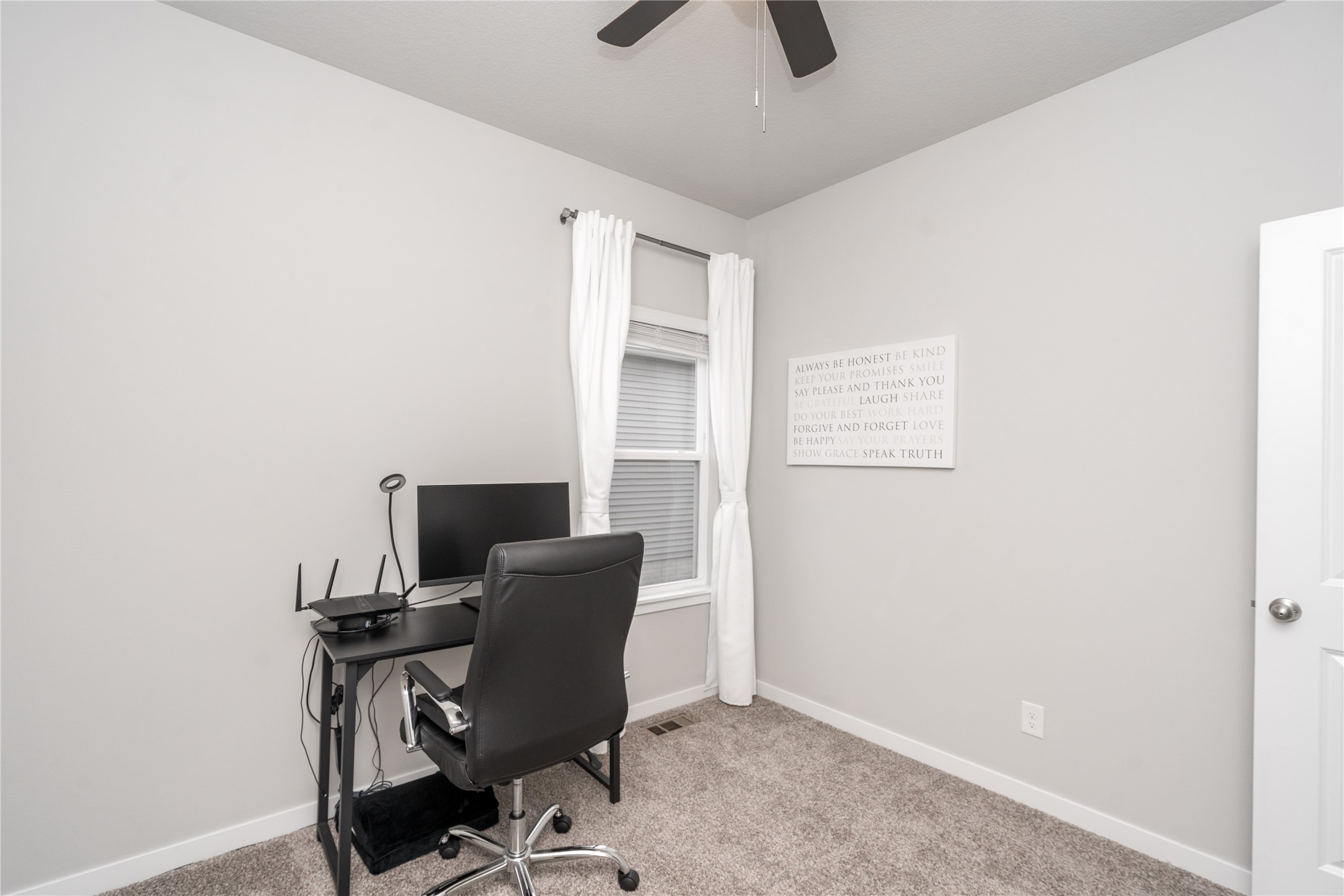 4217 Nw Linwood Drive Property Photo 14