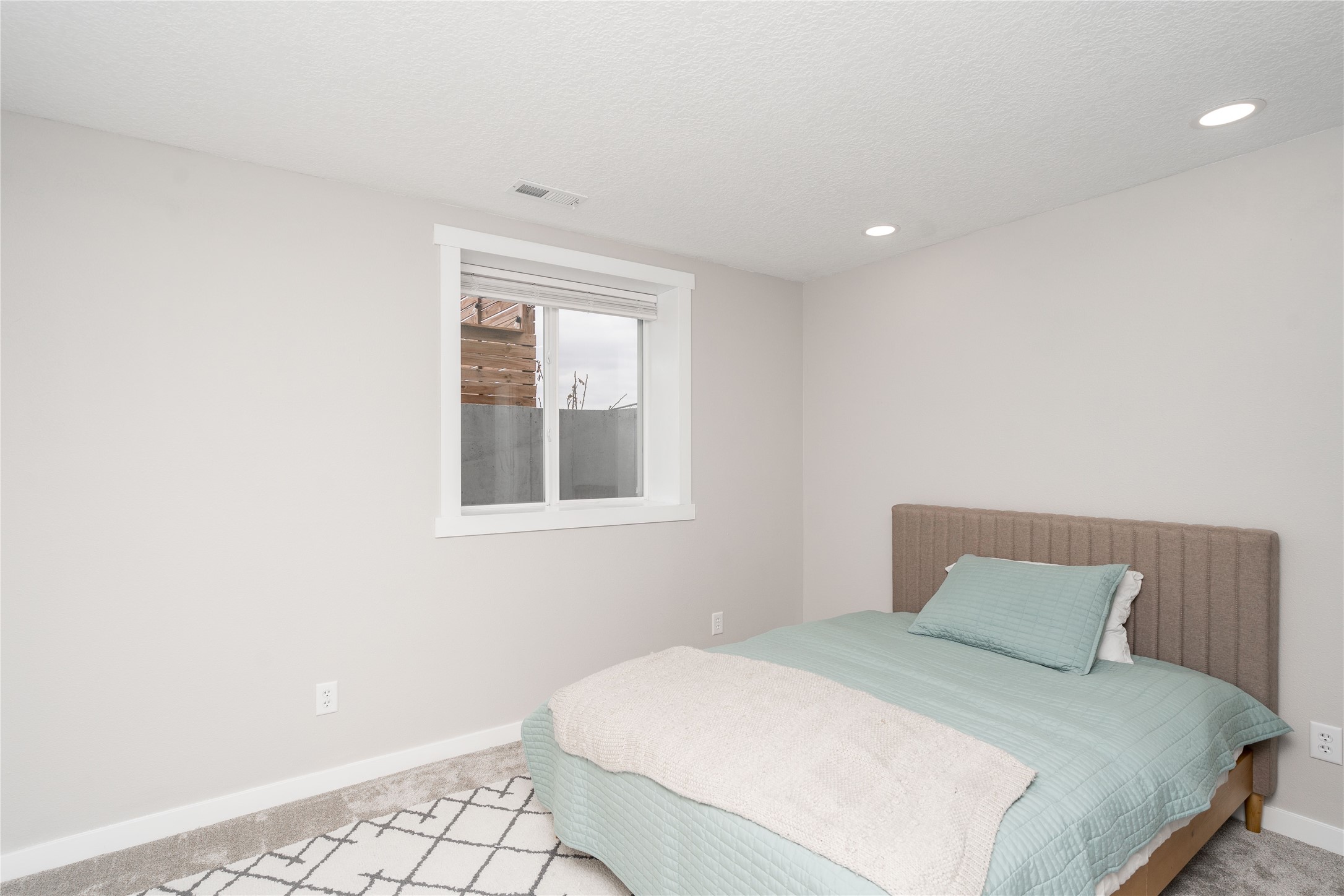 4217 Nw Linwood Drive Property Photo 18