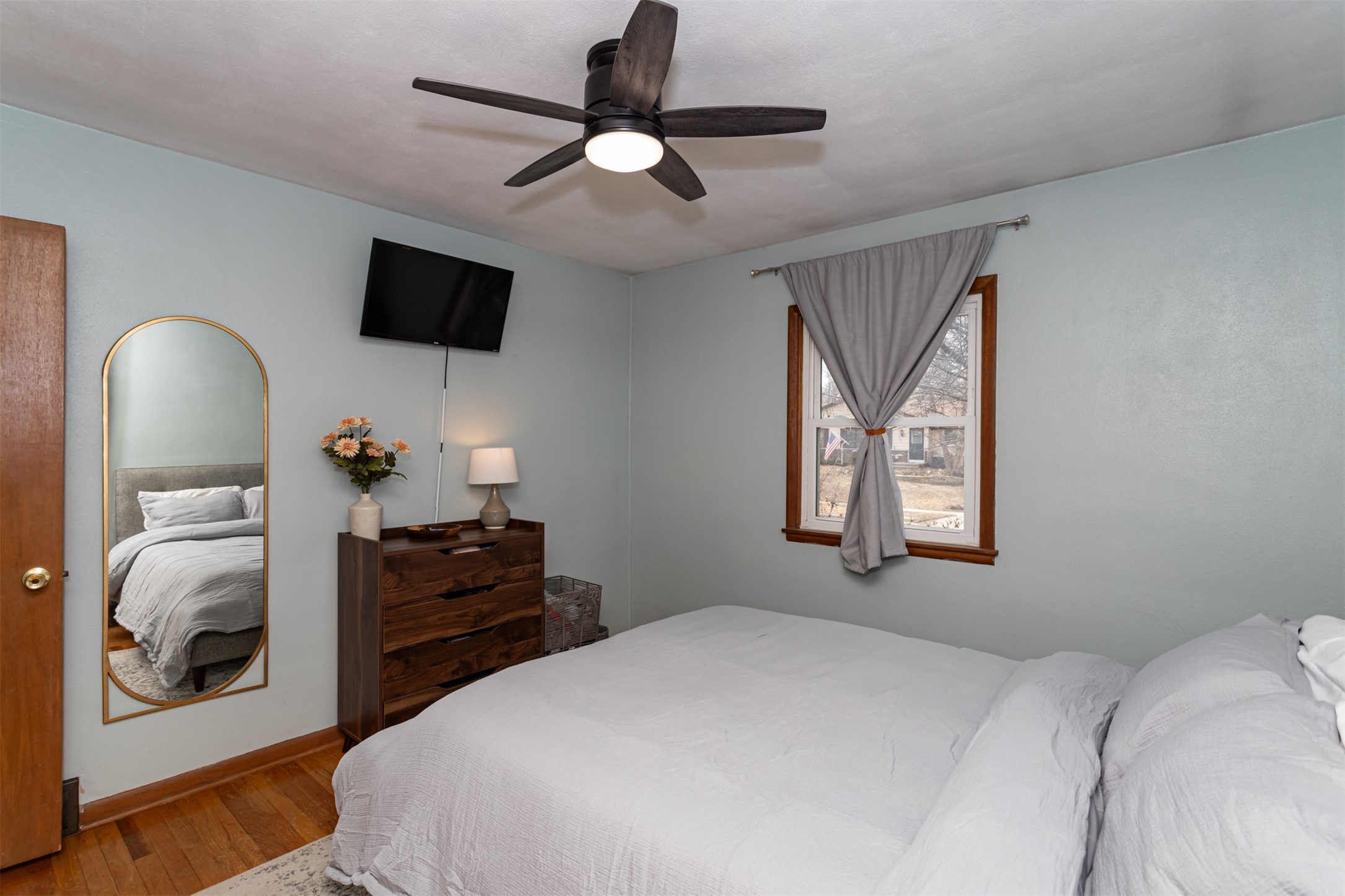 1926 Hunziker Drive Property Photo 16