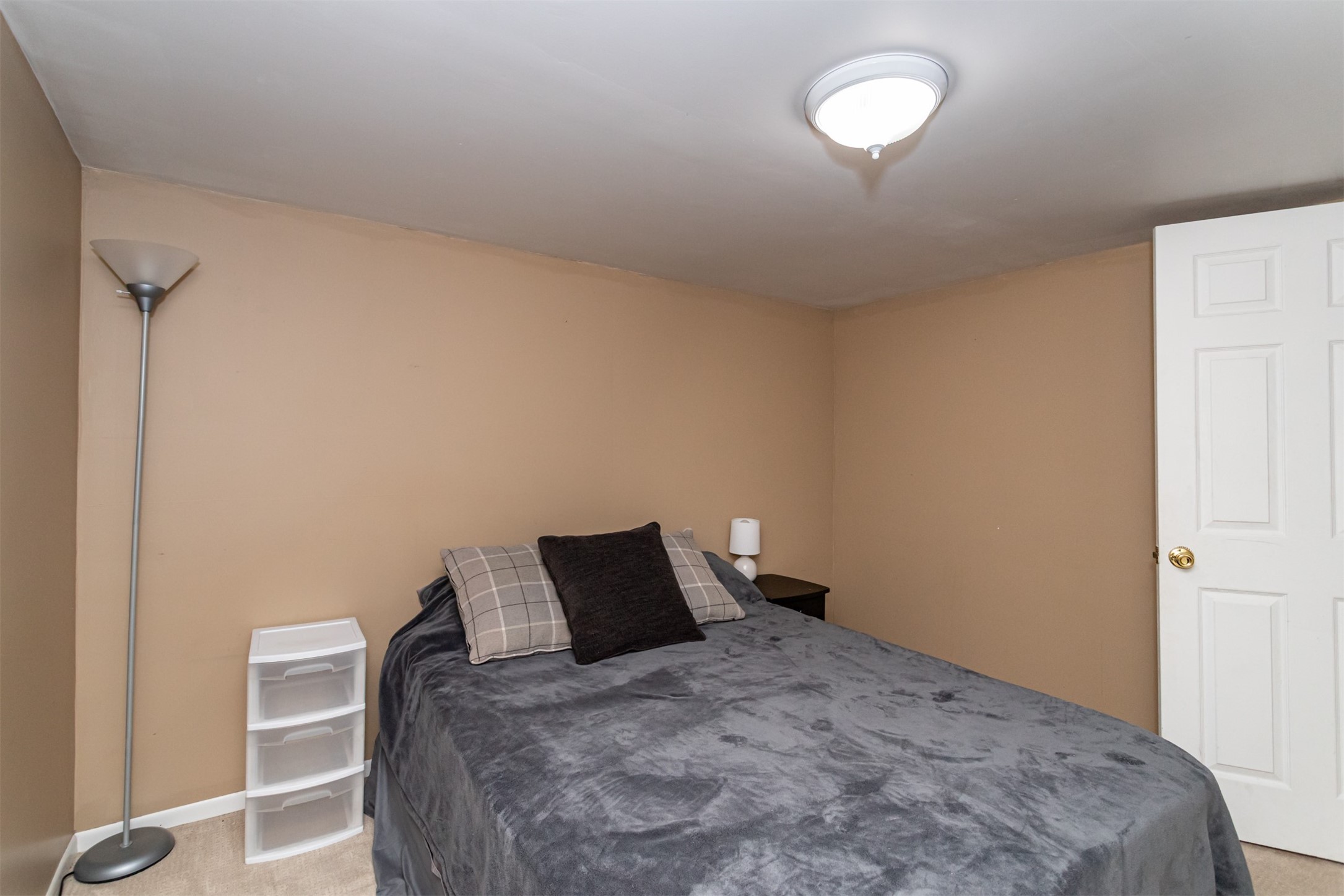 1926 Hunziker Drive Property Photo 25