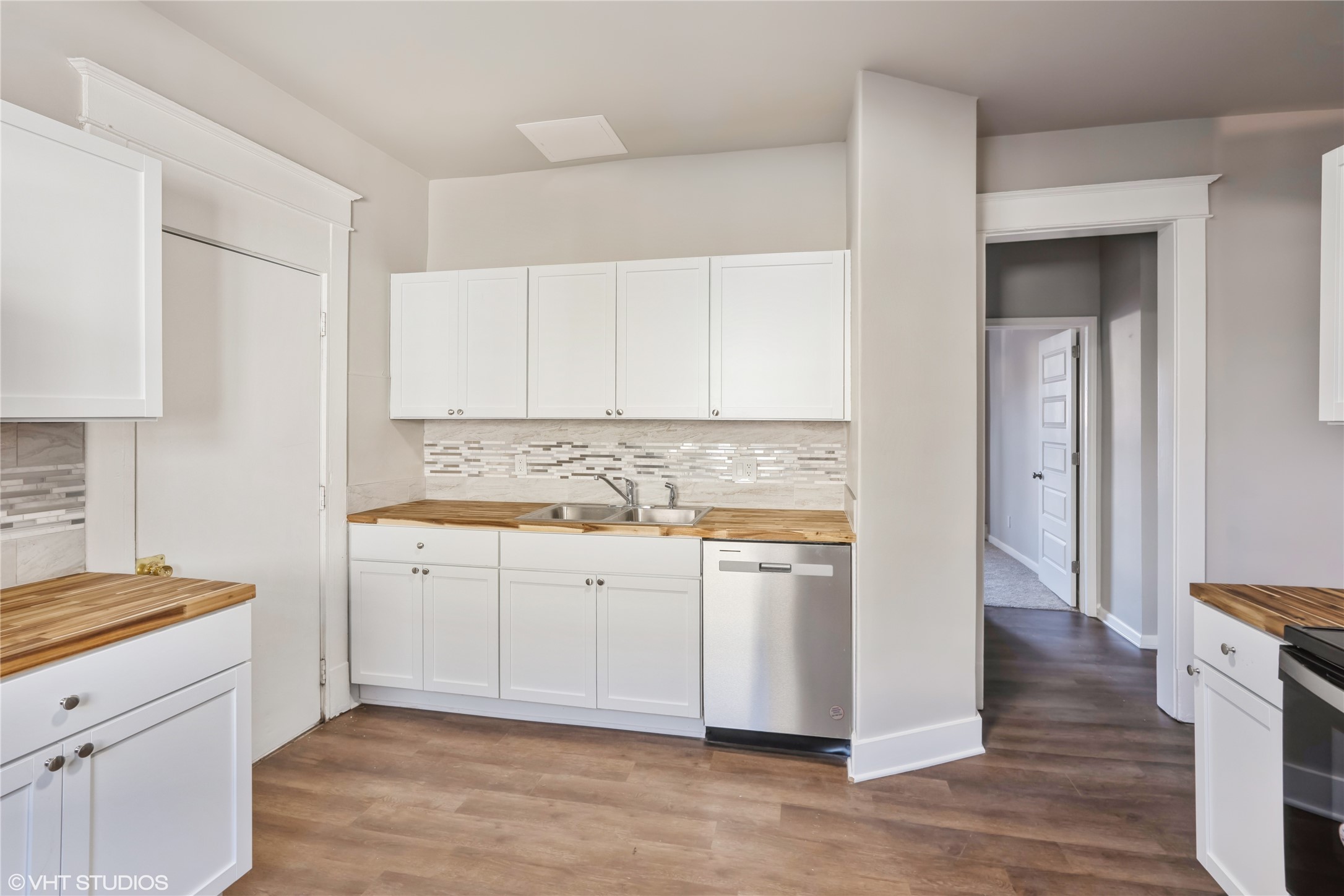 1143 21st Street Property Photo 6