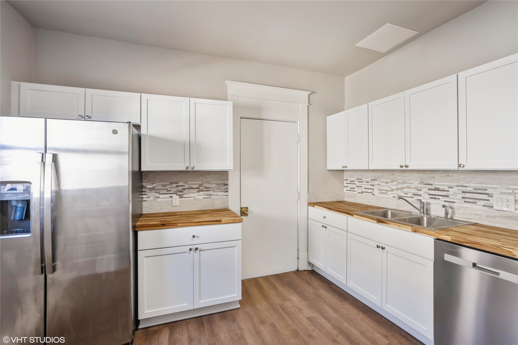 1143 21st Street Property Photo 7