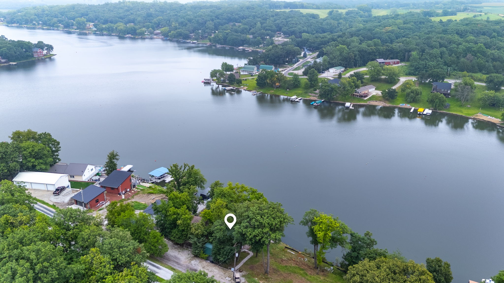 8360 Lakeshore Drive Property Photo
