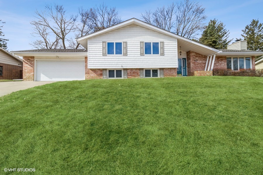 3124 Park Plaza Drive Property Photo 1