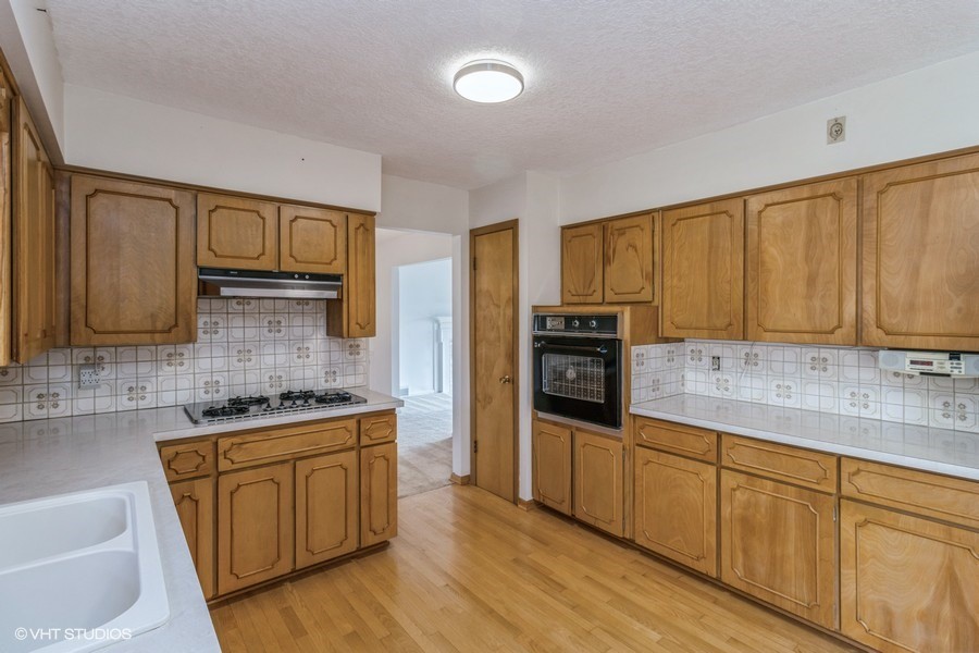 3124 Park Plaza Drive Property Photo 12