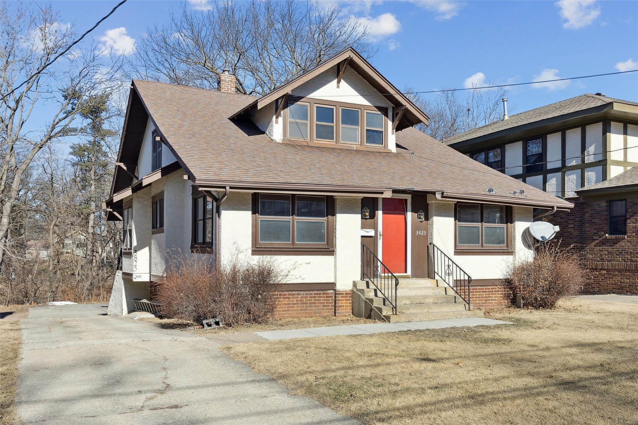 3823 University Avenue Property Photo 1