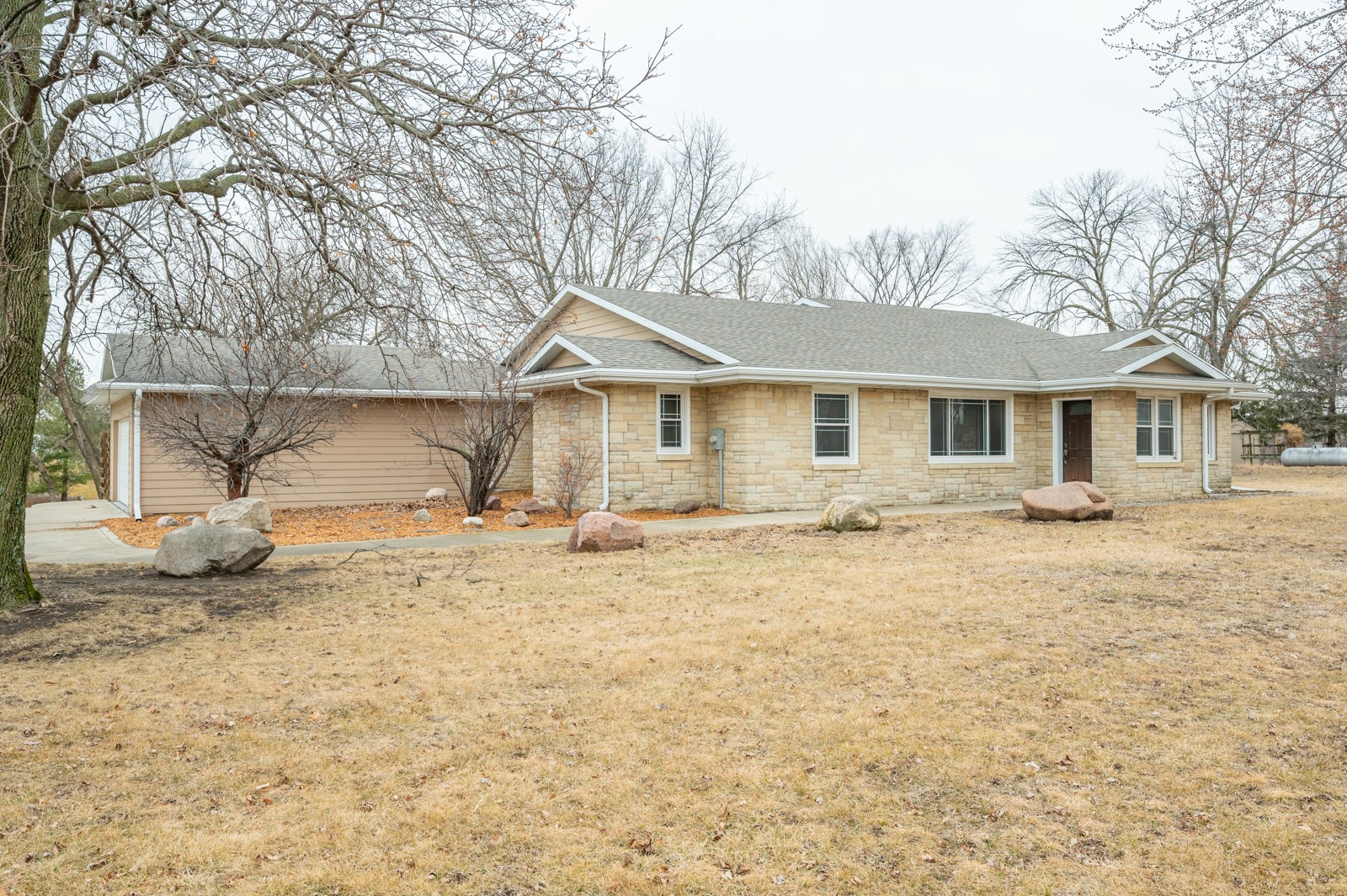 4070 Alices Road Property Photo