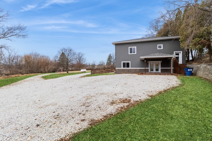 1813 Wiese Garden Road Property Photo