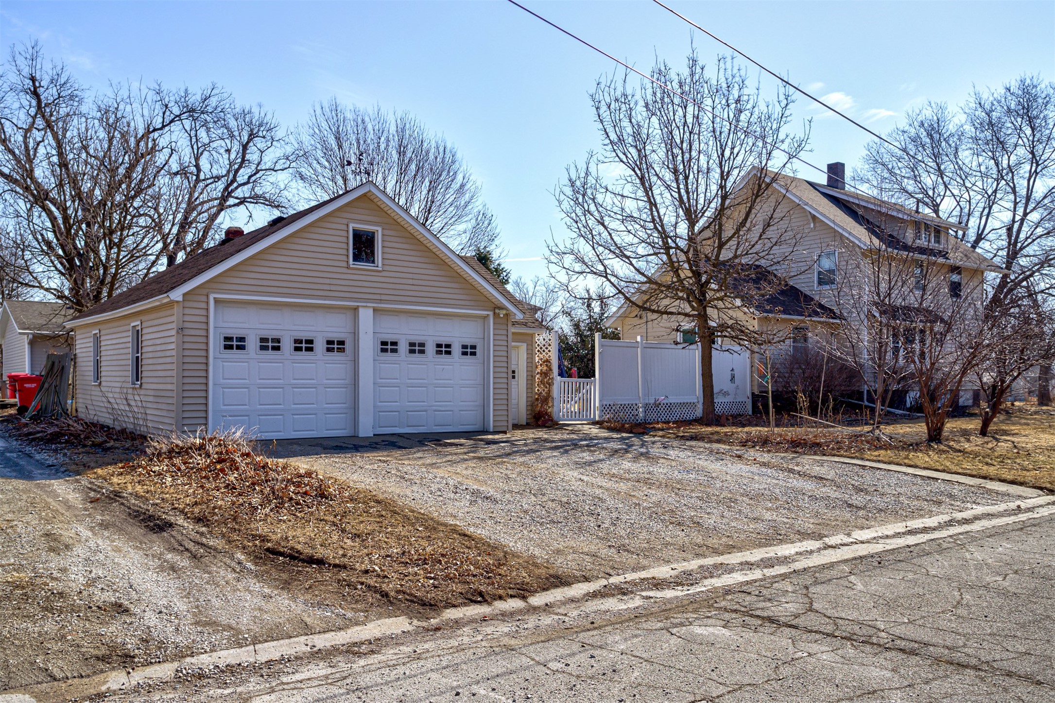 107 3rd Avenue Property Photo