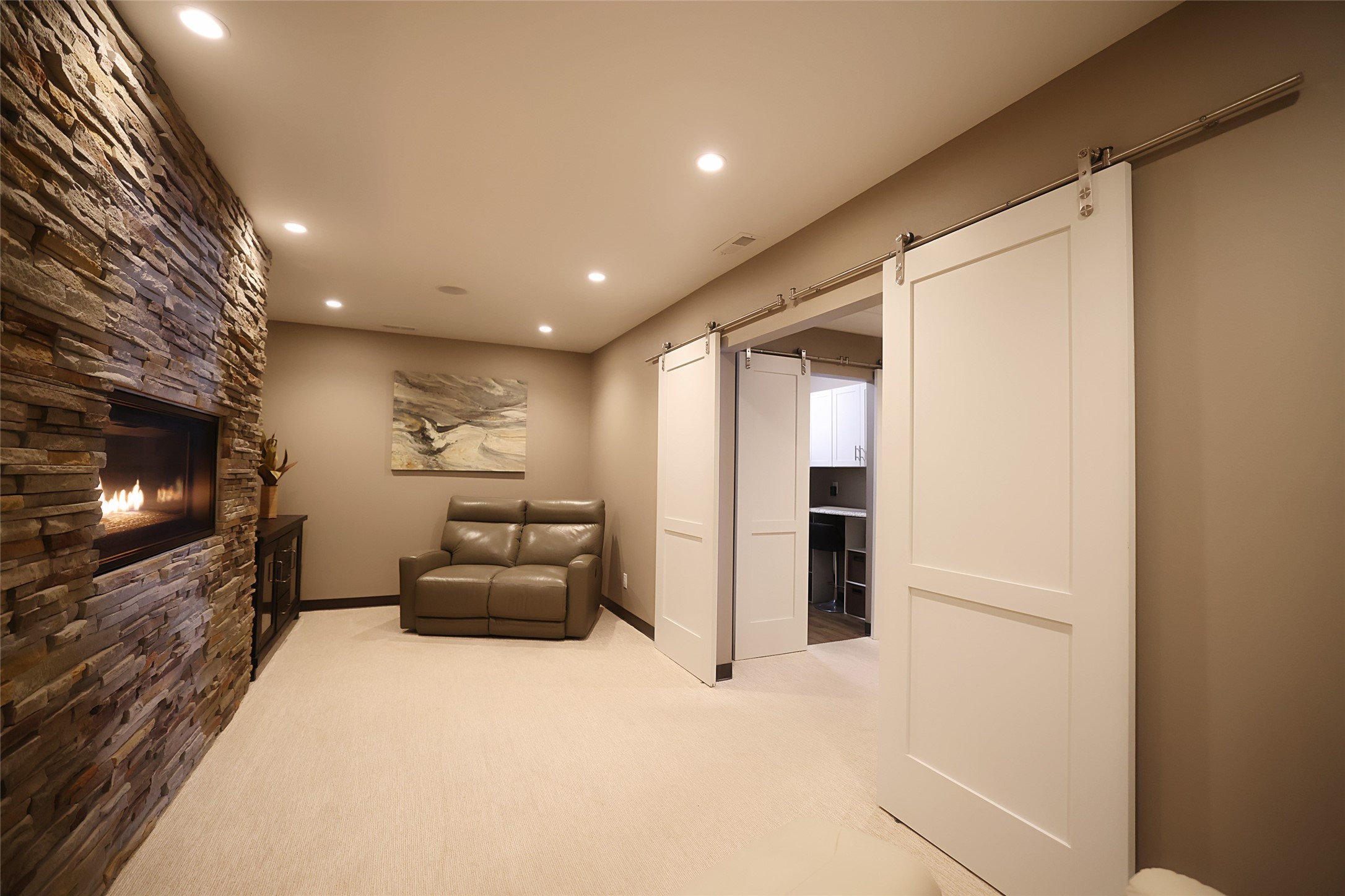 710 Arden Street Property Photo 14