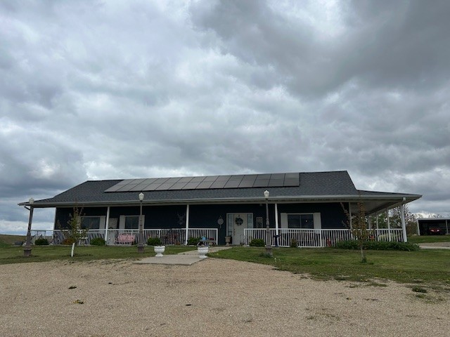 3291 N Avenue Property Photo