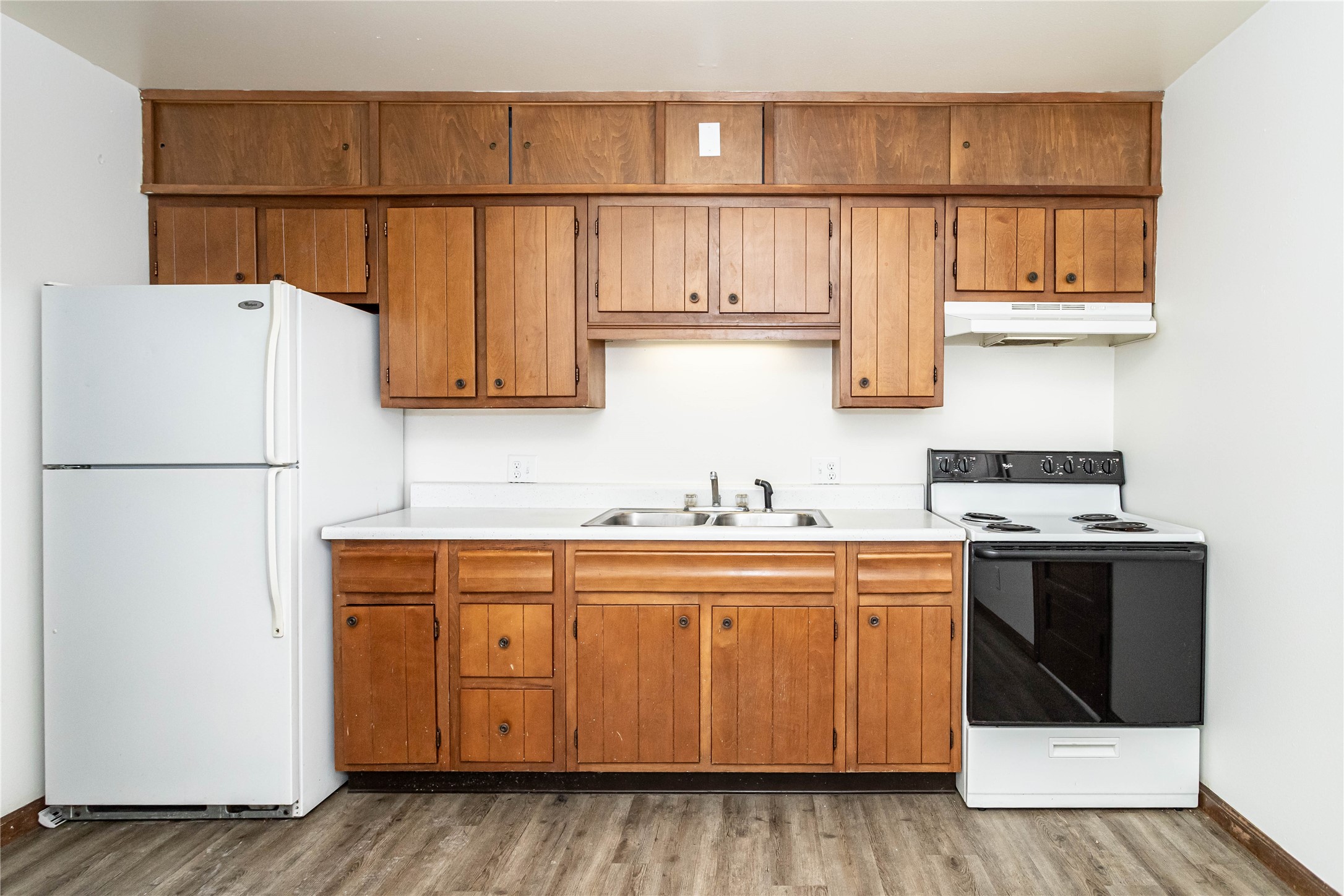 198 1st Street Property Photo 16