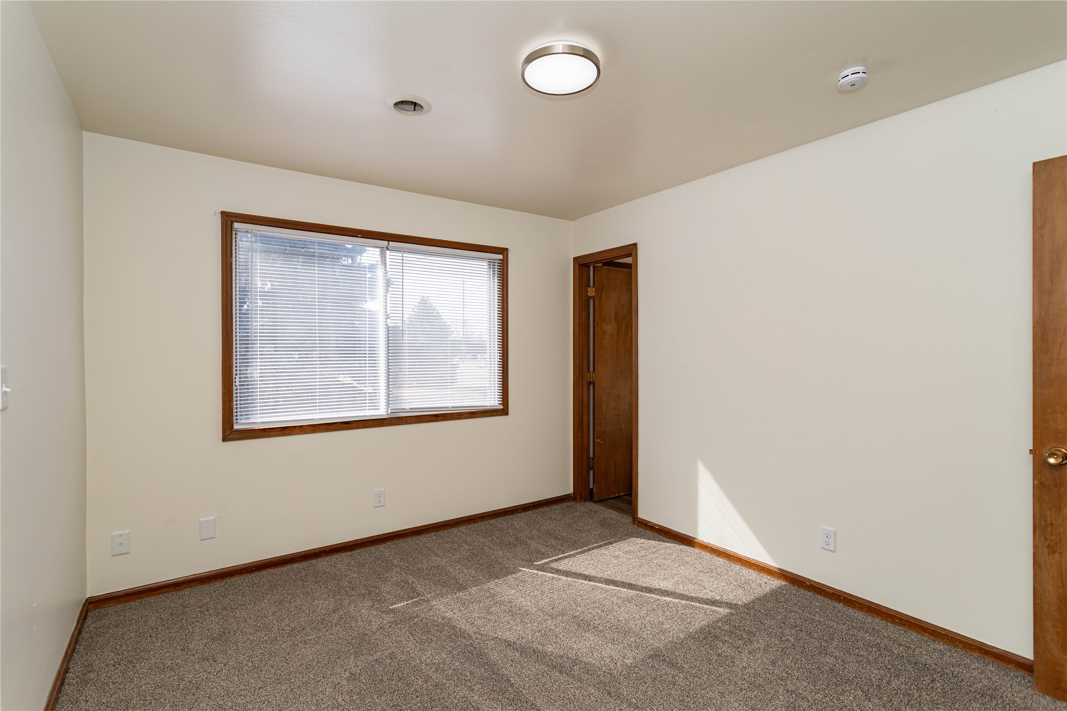 198 1st Street Property Photo 19