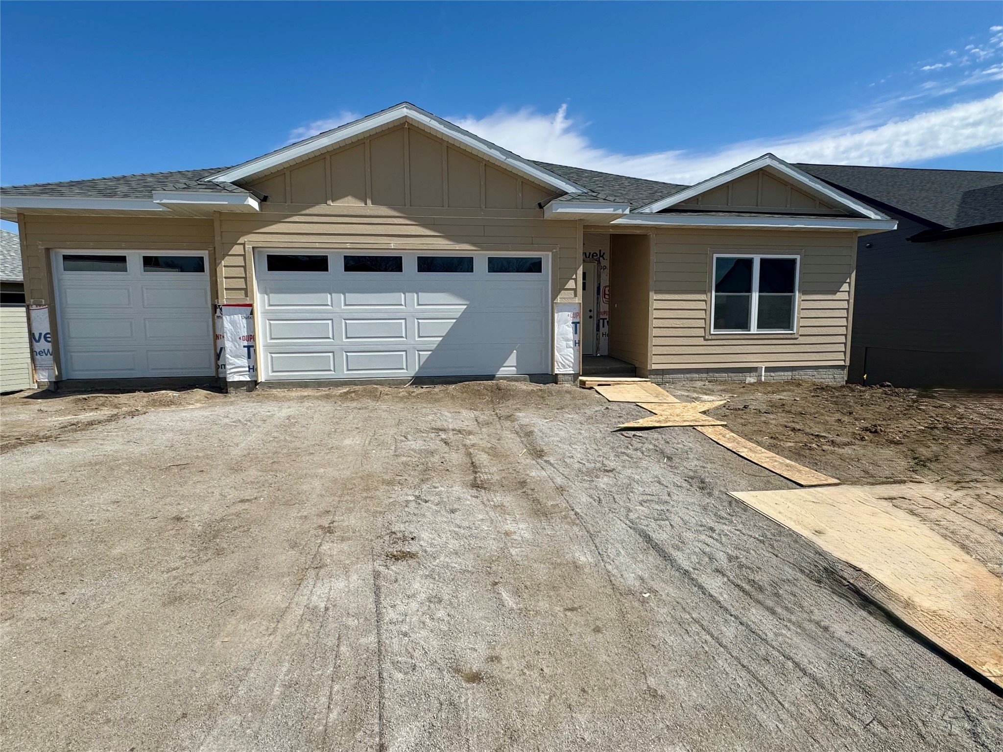 202 Meadowlark Drive Property Photo