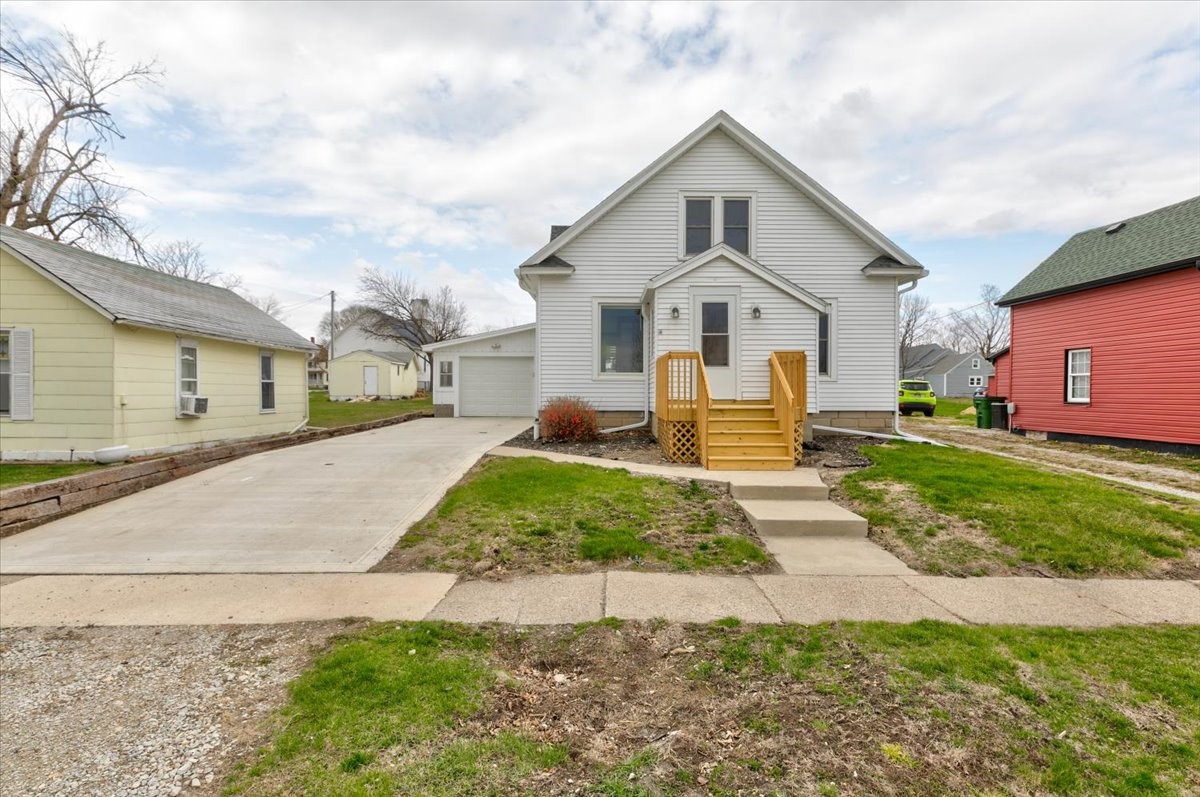 408 Cedar Avenue Property Photo