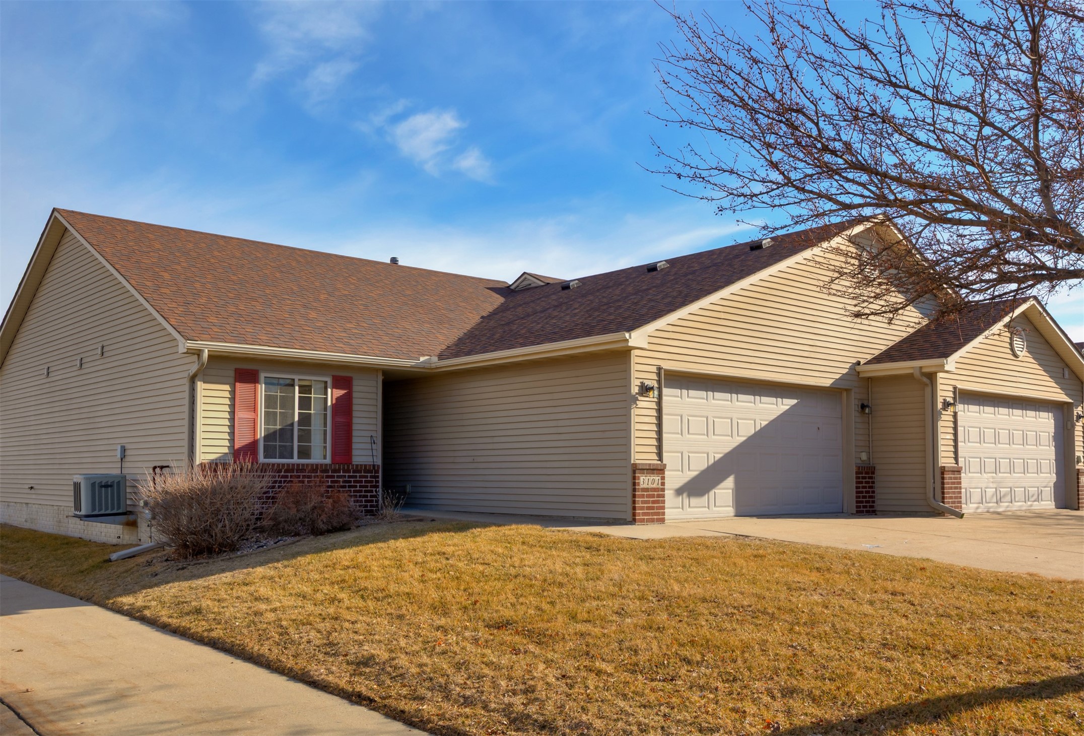 3101 Se Turnberry Drive Property Photo